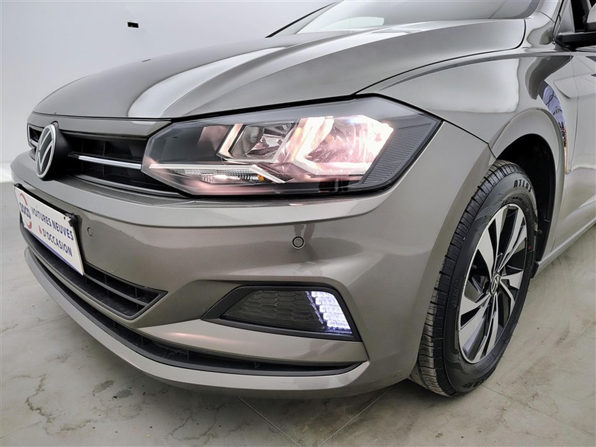 VW Polo 1.0 TSi Comfortline DSG NAVI / CARPLAY (2021) - Photo 15