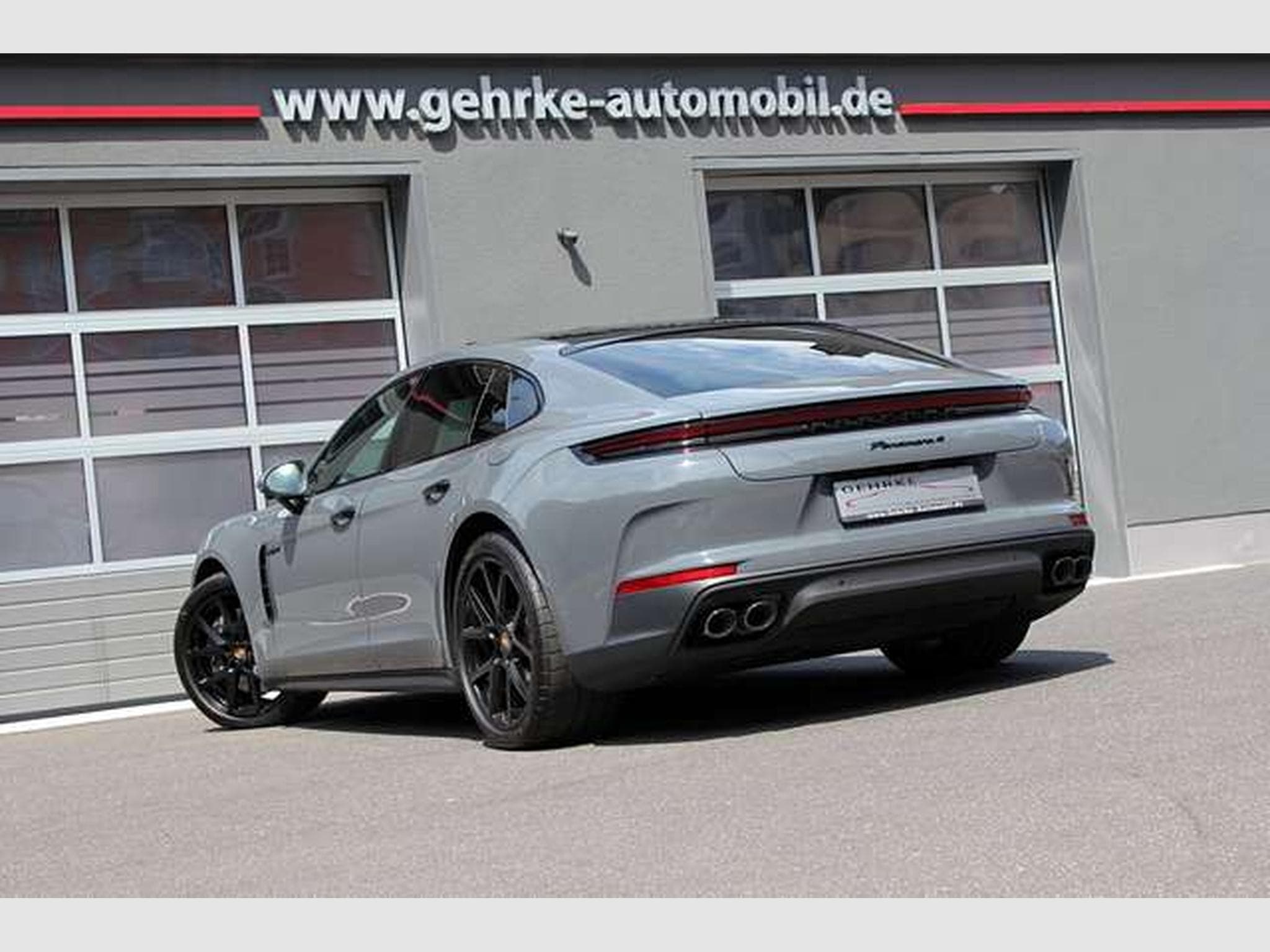 Porsche Panamera Panamera 4 E-Hybrid*21"SportDesign,ACC,BOSE,PANO (2025) - Photo 2
