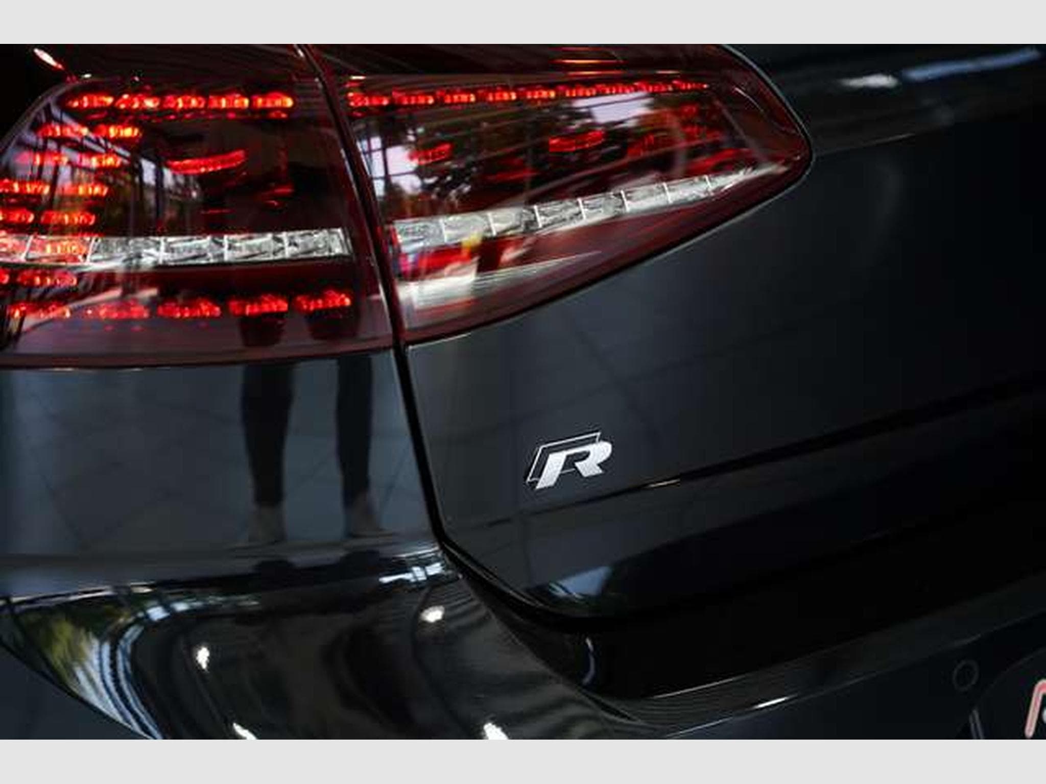 VW Golf R 4M DSG *19 *ABT *Navi *Leder *Pano (2015) - Photo 15