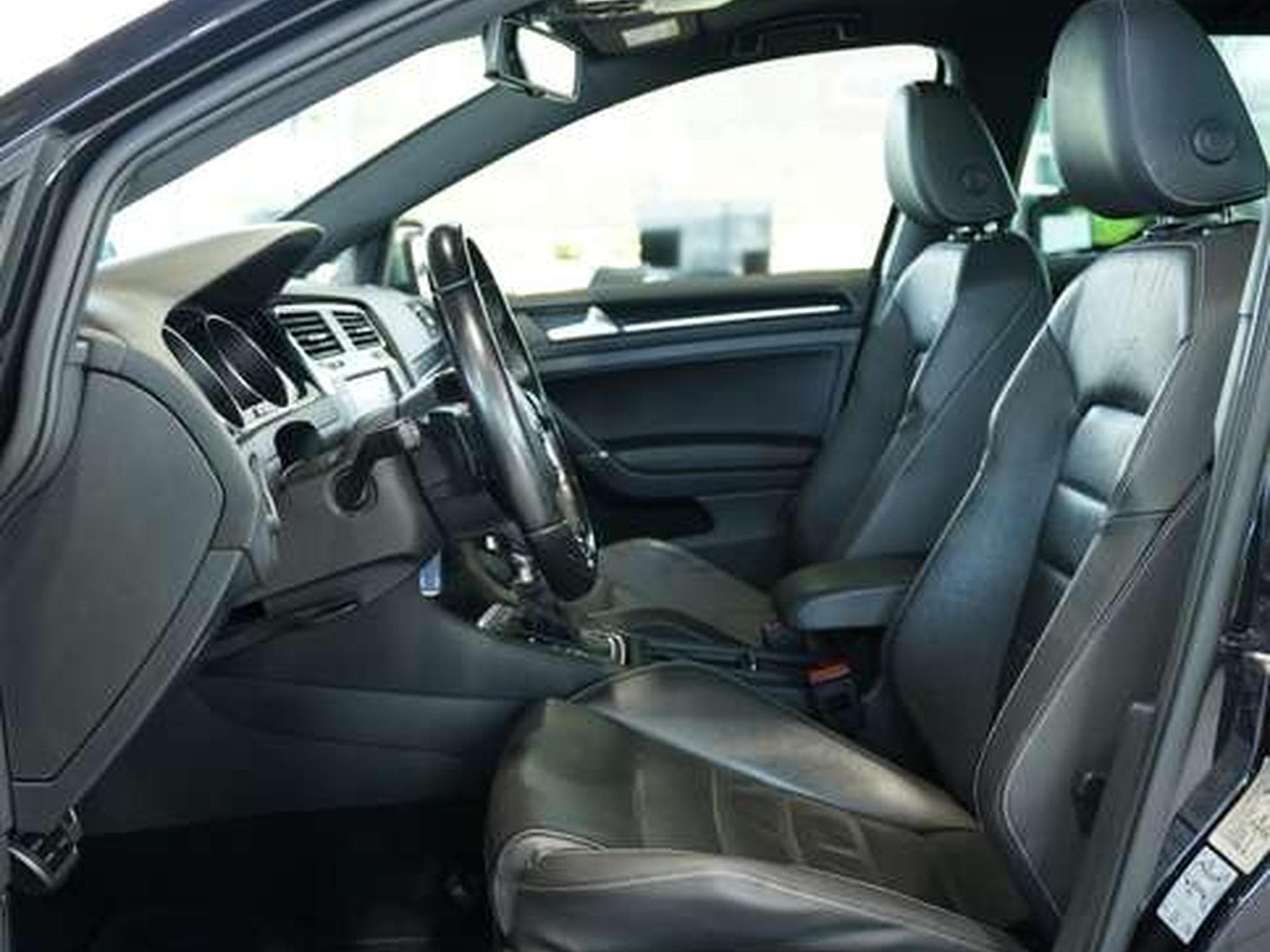 VW Golf R 4M DSG *19 *ABT *Navi *Leder *Pano (2015) - Photo 22