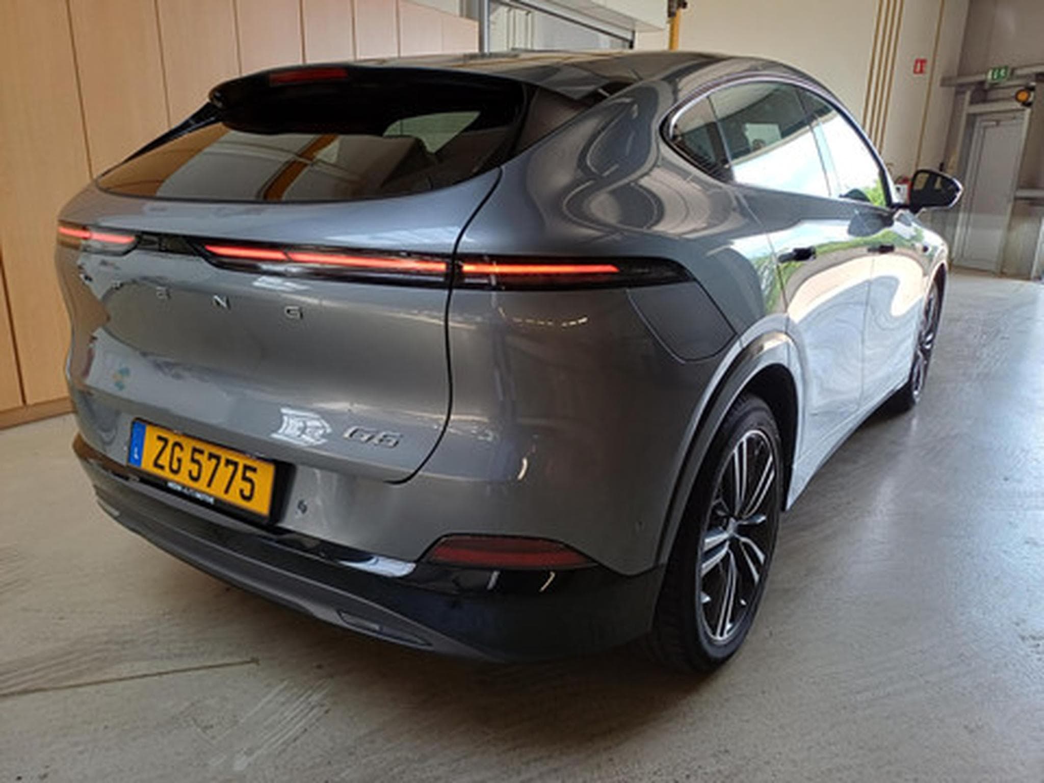 Xpeng G6 (2024) - Photo 4