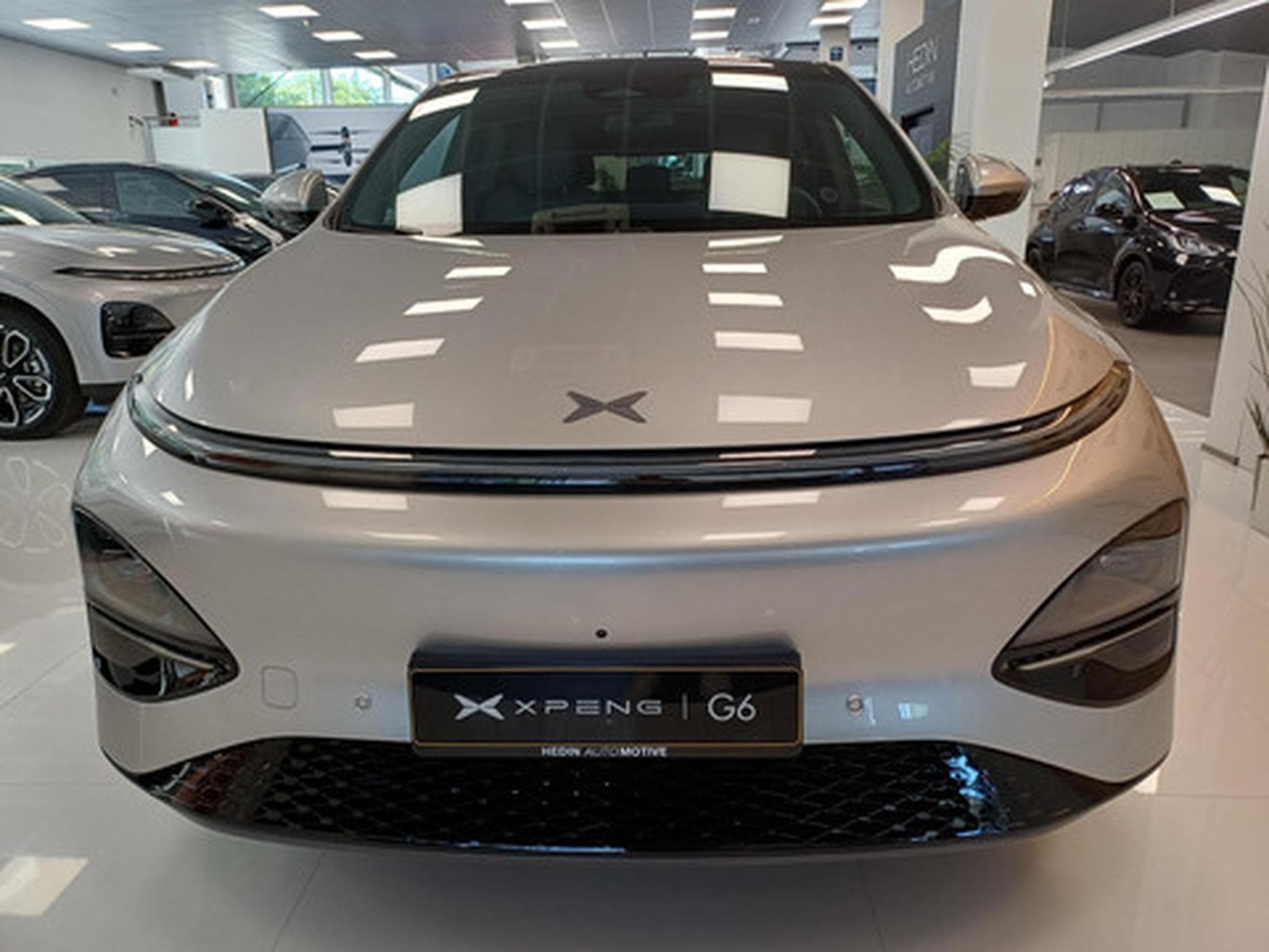 Xpeng G6 BEV 69KWH Standard Range RWD (2026) - Photo 2