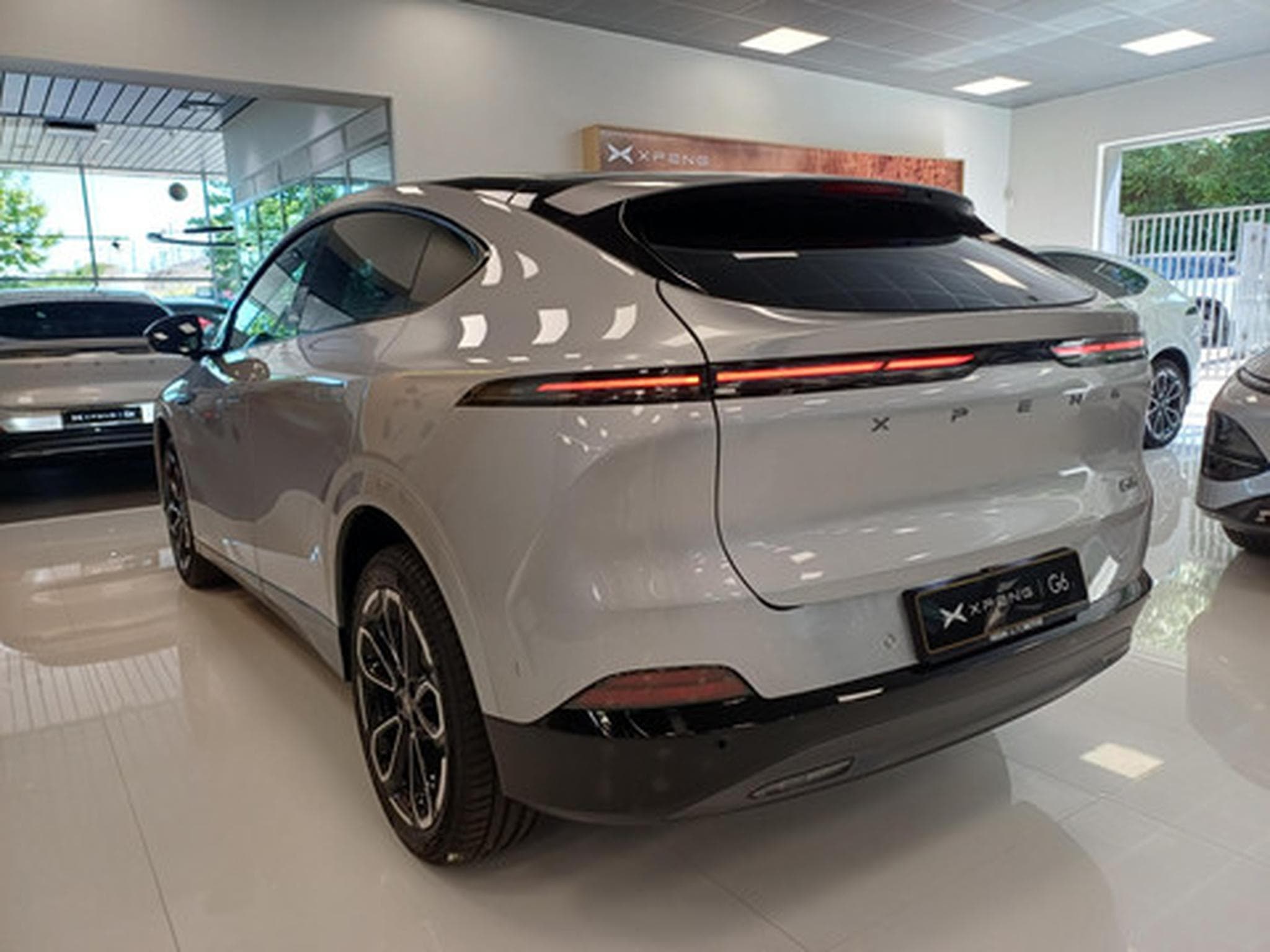 Xpeng G6 BEV 69KWH Standard Range RWD (2026) - Photo 7