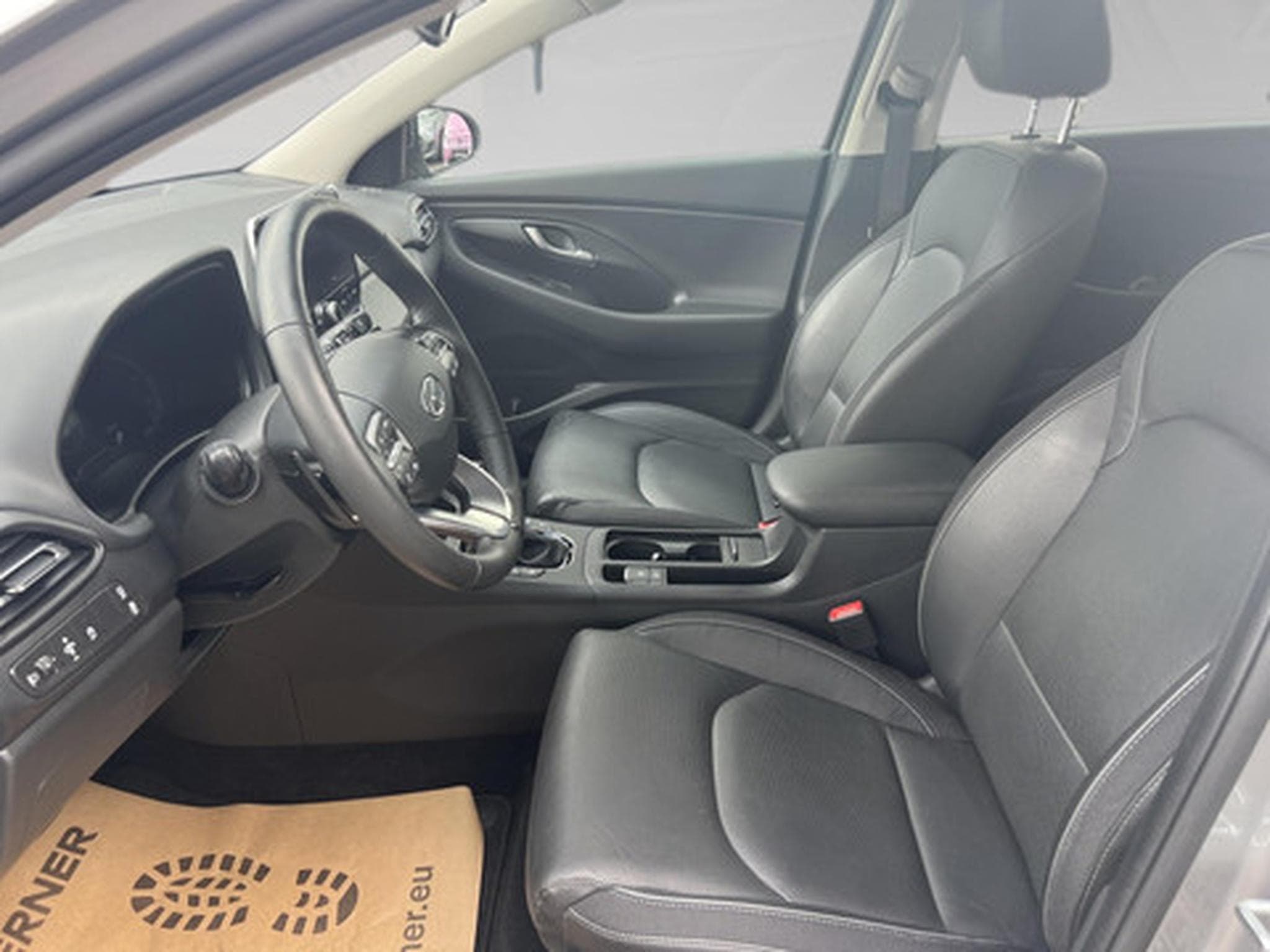 Hyundai i30 Wagon 1.5 T-GDi 118kW Sky DCT (2023) - Photo 5