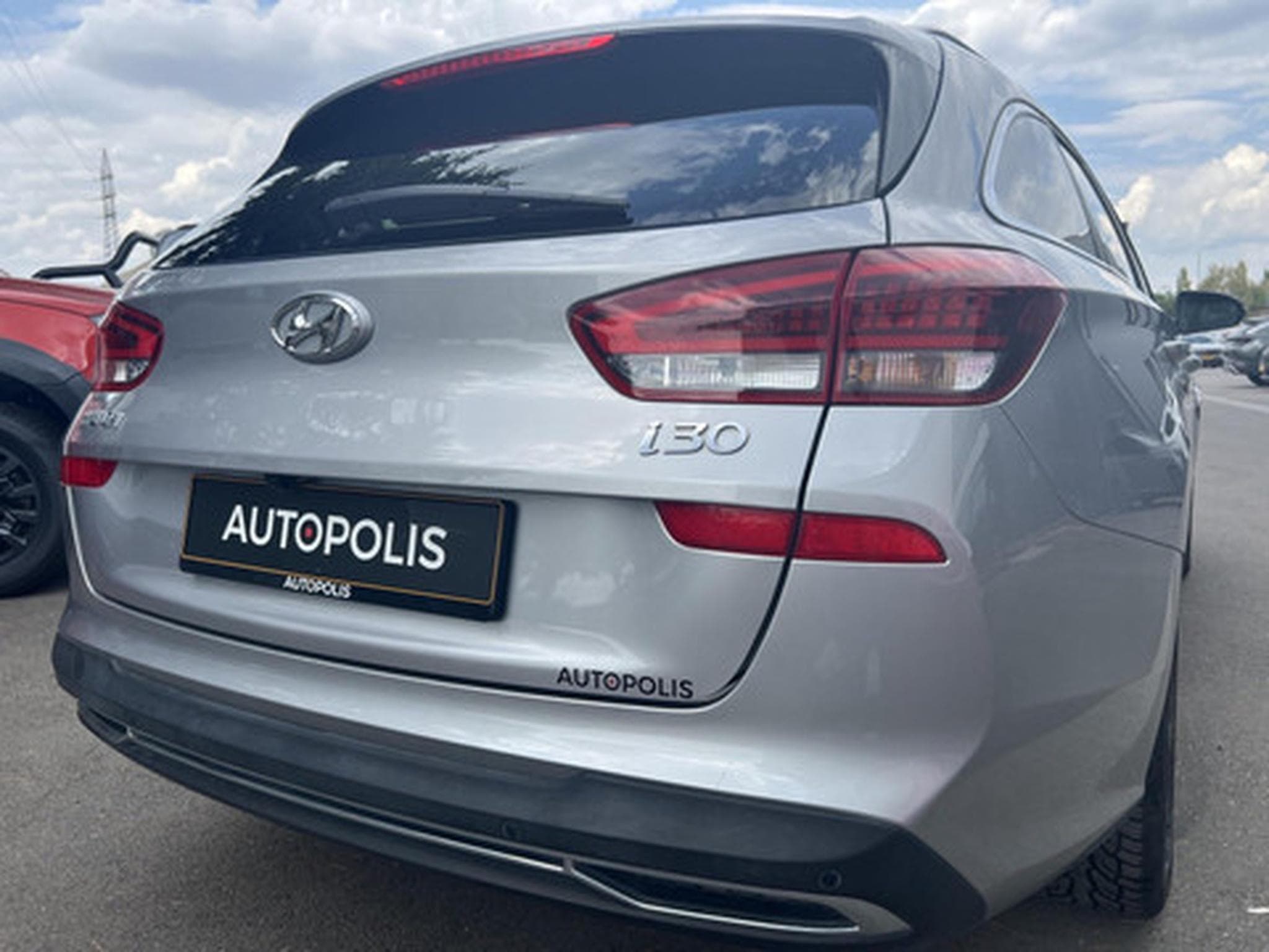 Hyundai i30 Wagon 1.5 T-GDi 118kW Sky DCT (2023) - Photo 6