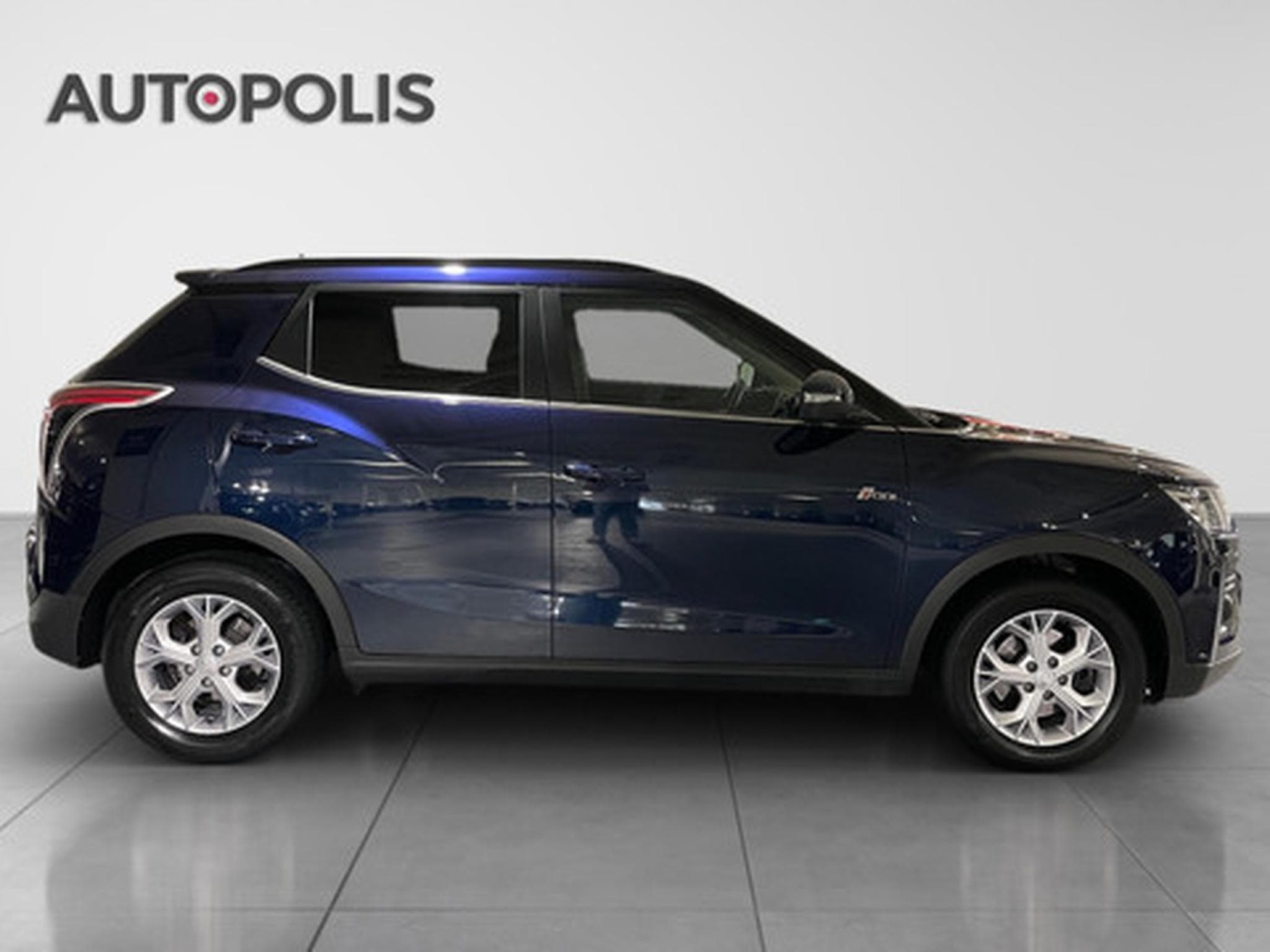Ssangyong Tivoli 1.5 T-GDI 120kW Quartz (2023) - Photo 16