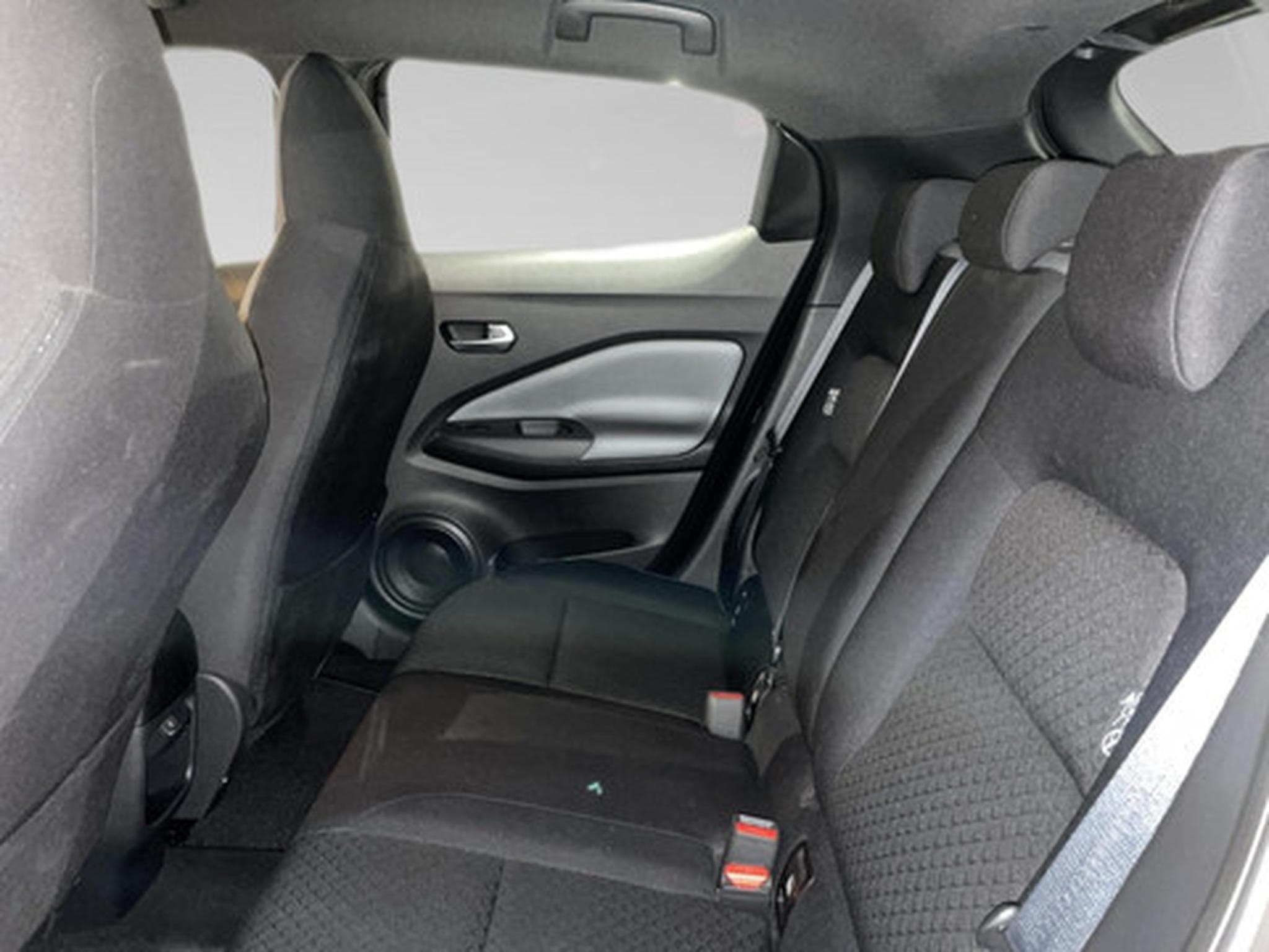 Nissan Juke 1.0 DIG-T Tekna (2019) - Photo 11