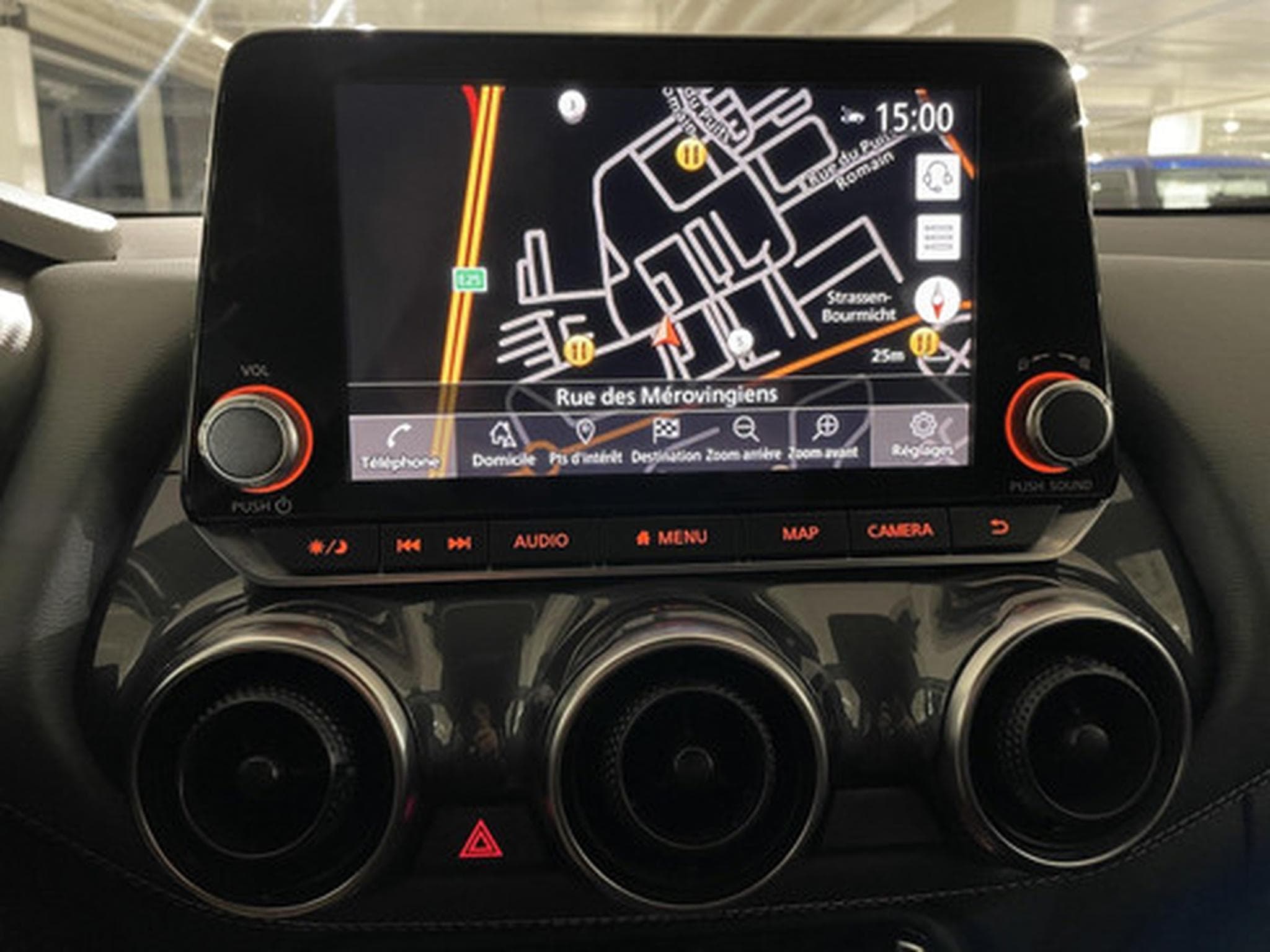 Nissan Juke 1.0 DIG-T Tekna (2019) - Photo 3