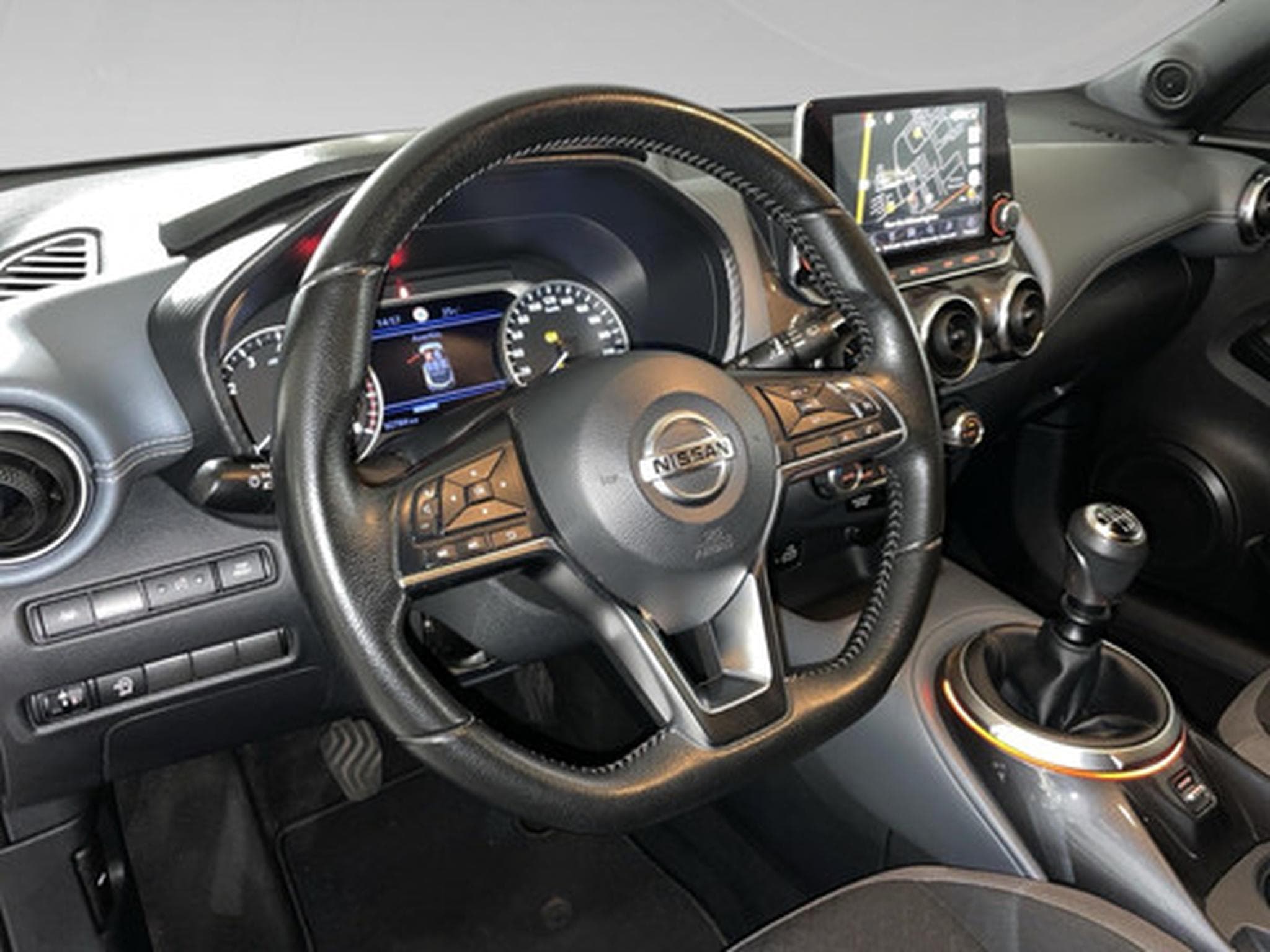 Nissan Juke 1.0 DIG-T Tekna (2019) - Photo 8