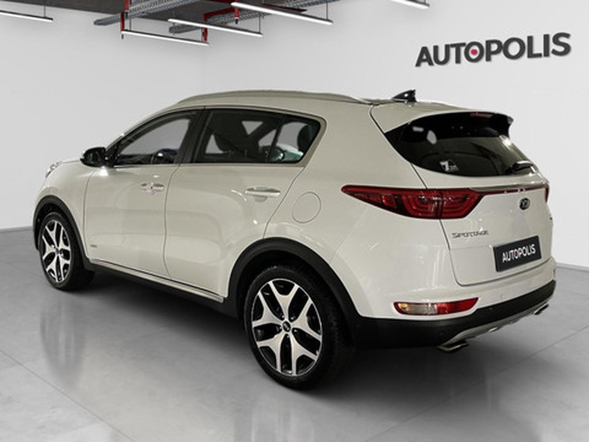 Kia Sportage 1.6 T-GDI 4WD GT-Line (2019) - Photo 15