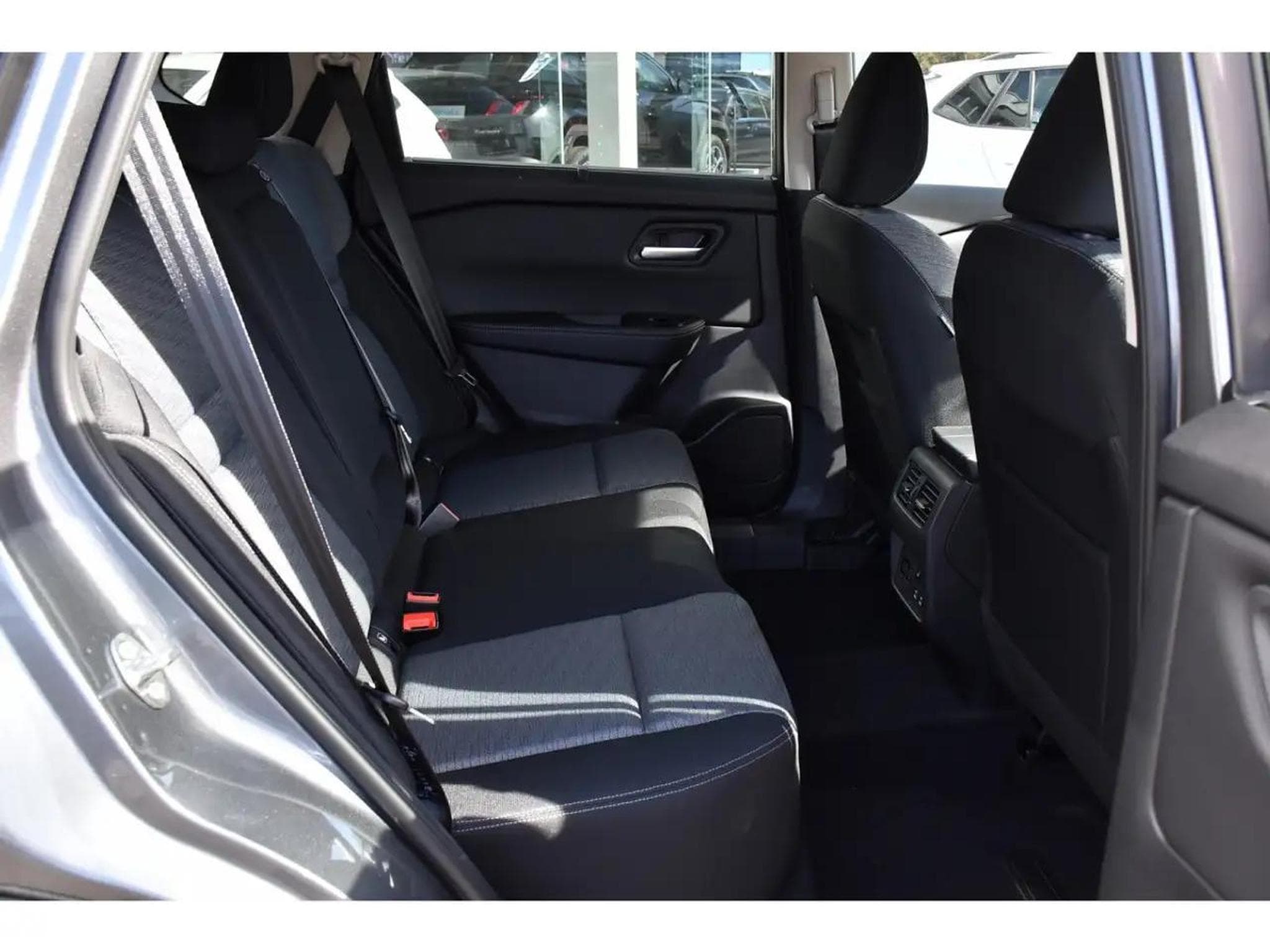 Nissan X-Trail (2026) - Photo 8
