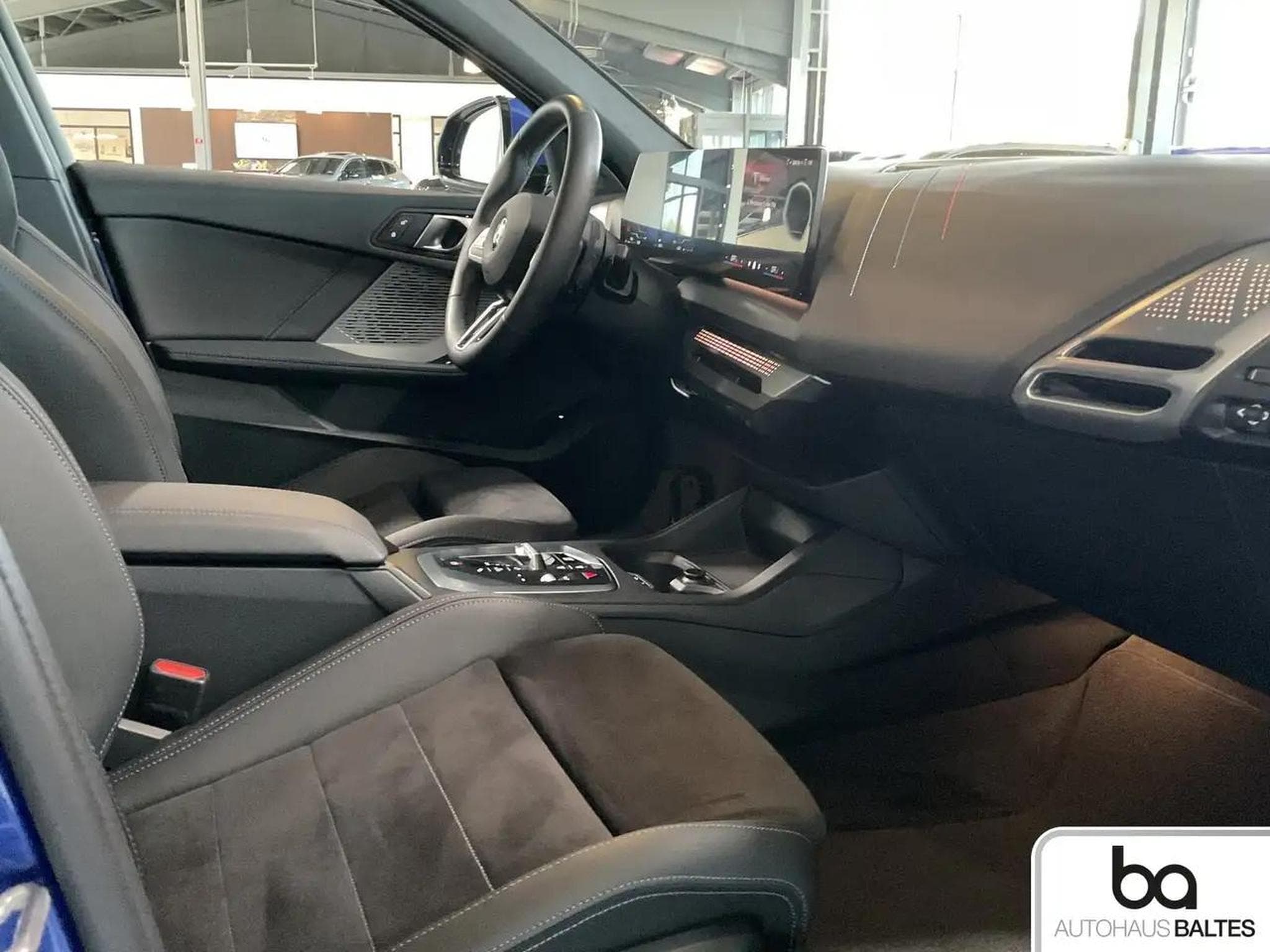 BMW 120 (2025) - Photo 6