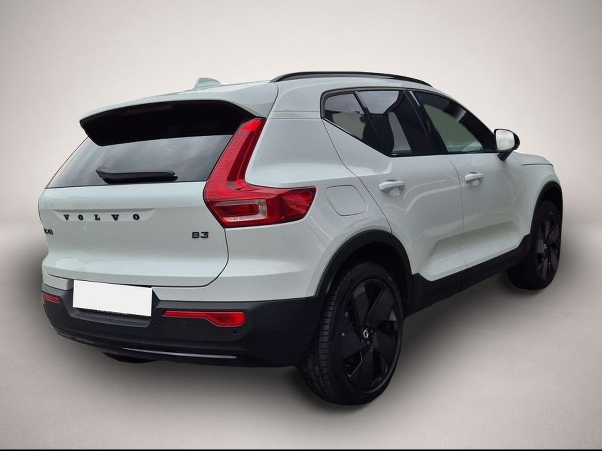 Volvo XC40 (2025) - Photo 2