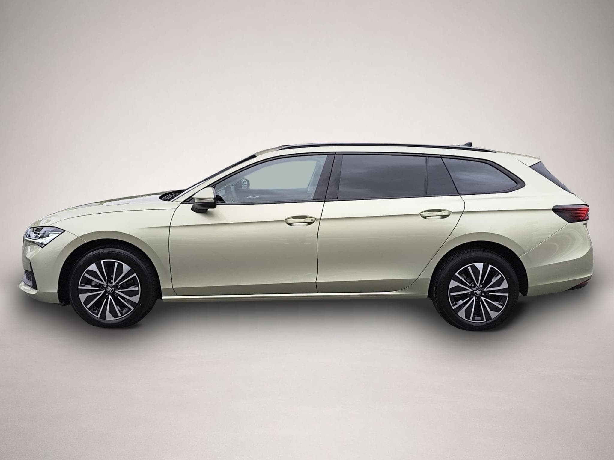 Skoda Superb (2025) - Photo 4