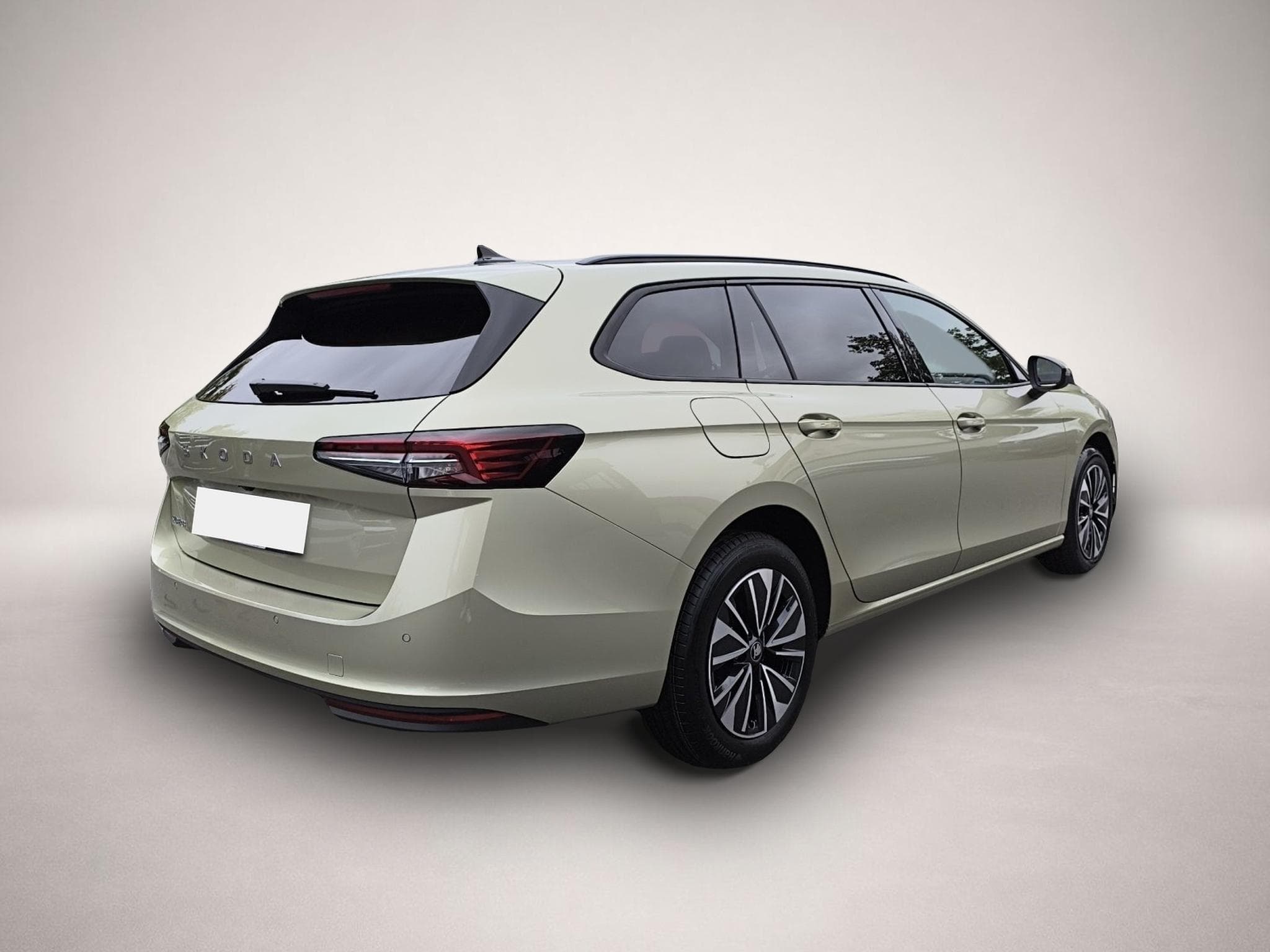 Skoda Superb (2025) - Photo 7