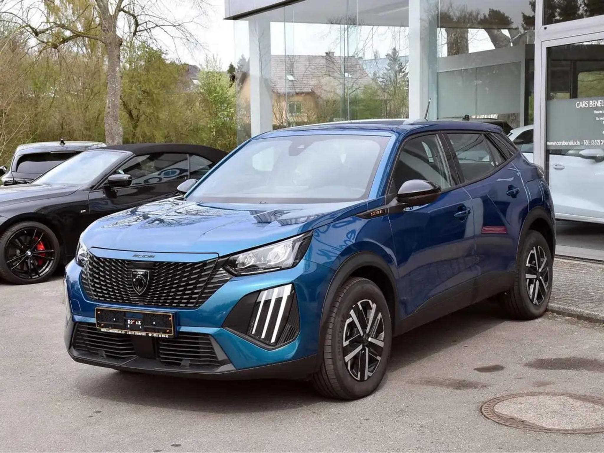 Peugeot 2008 (2025) - Photo 2