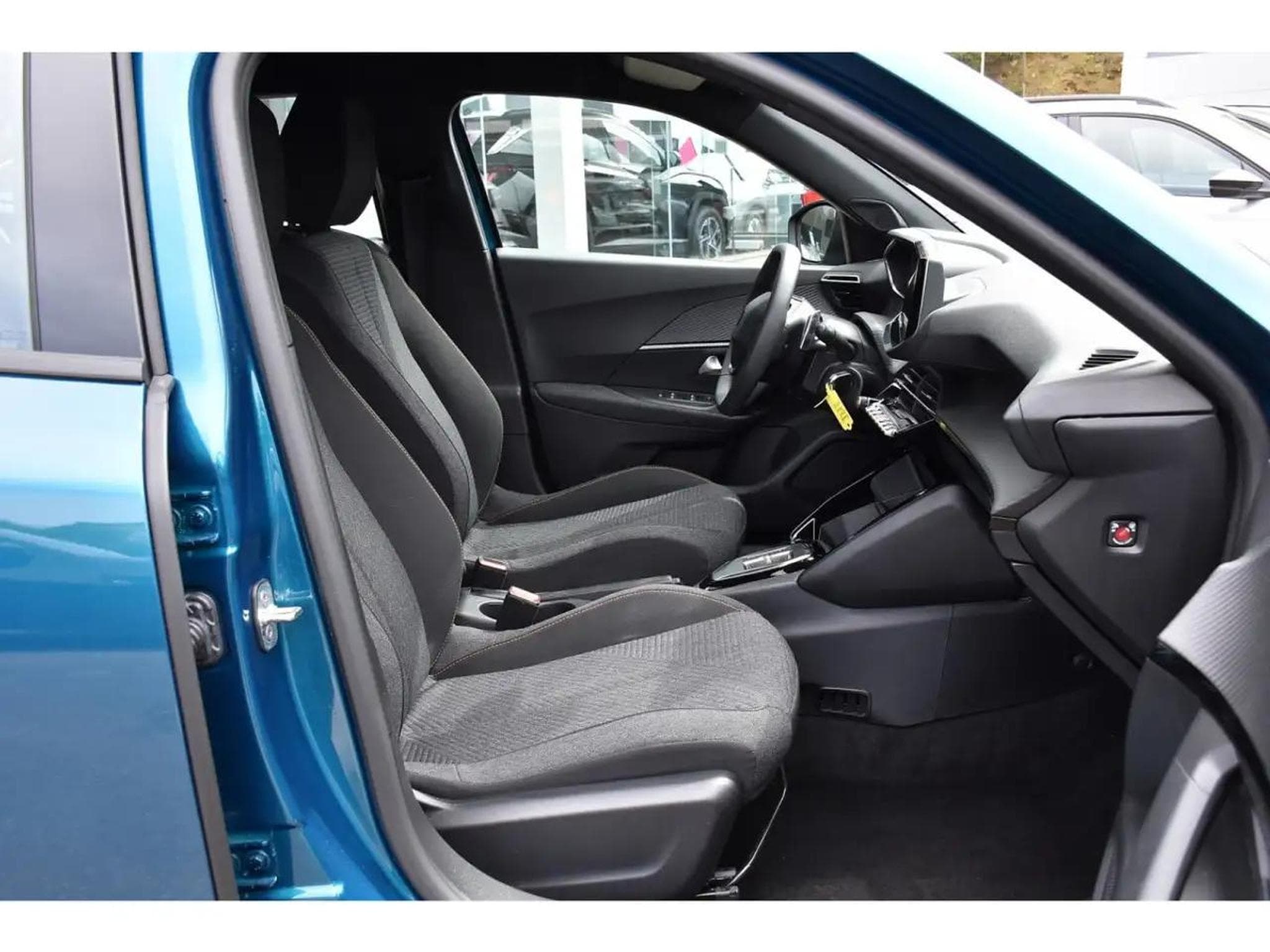 Peugeot 2008 (2025) - Photo 7
