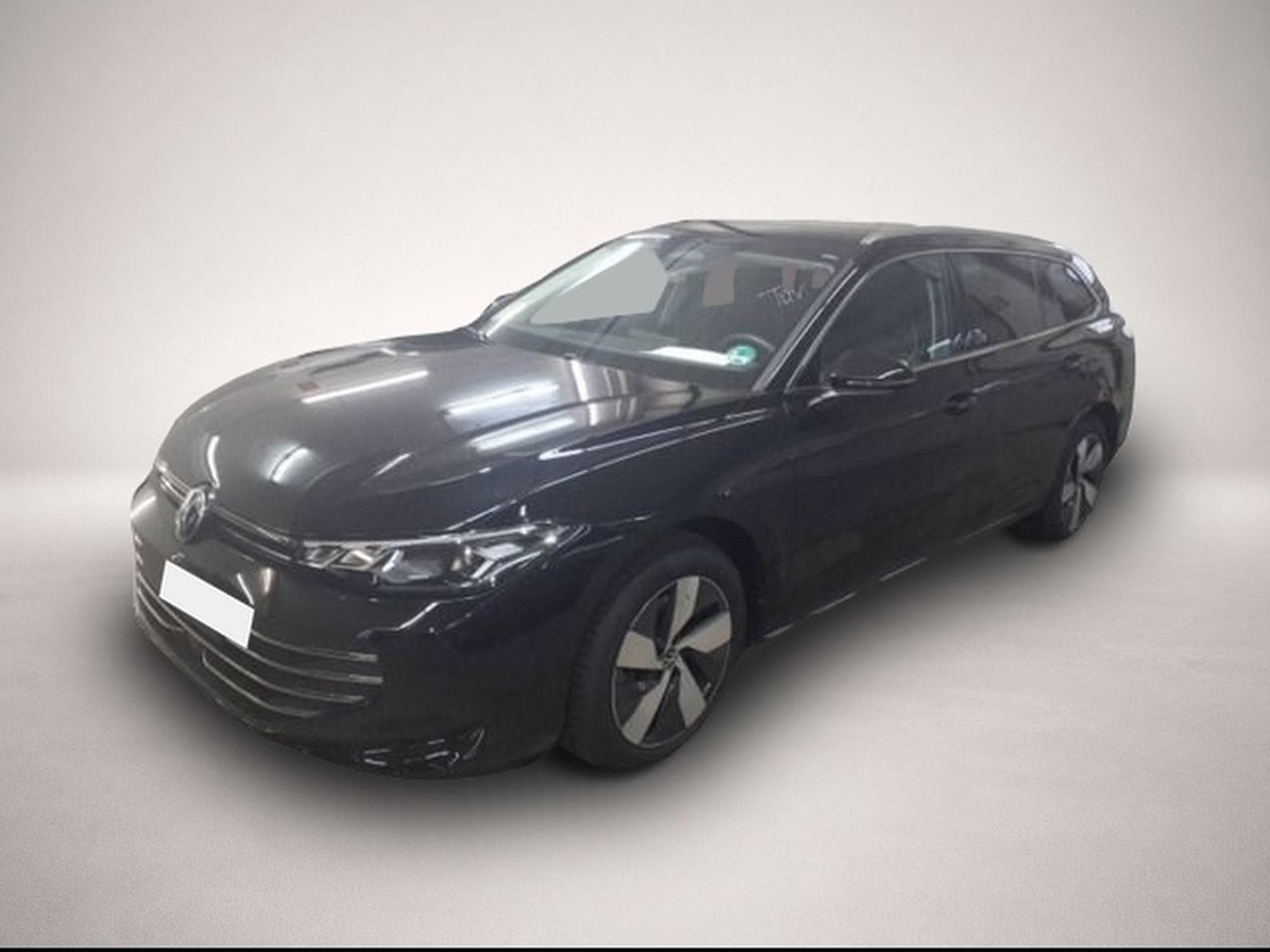 VW Passat (2025) - Photo 2