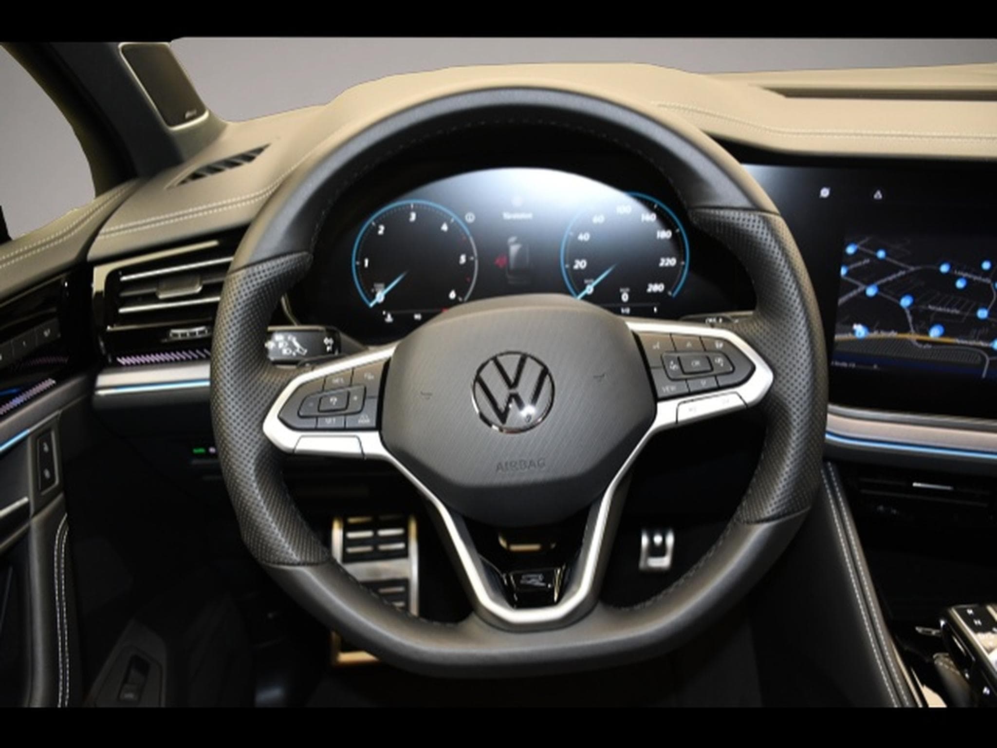 VW Touareg (2025) - Photo 5