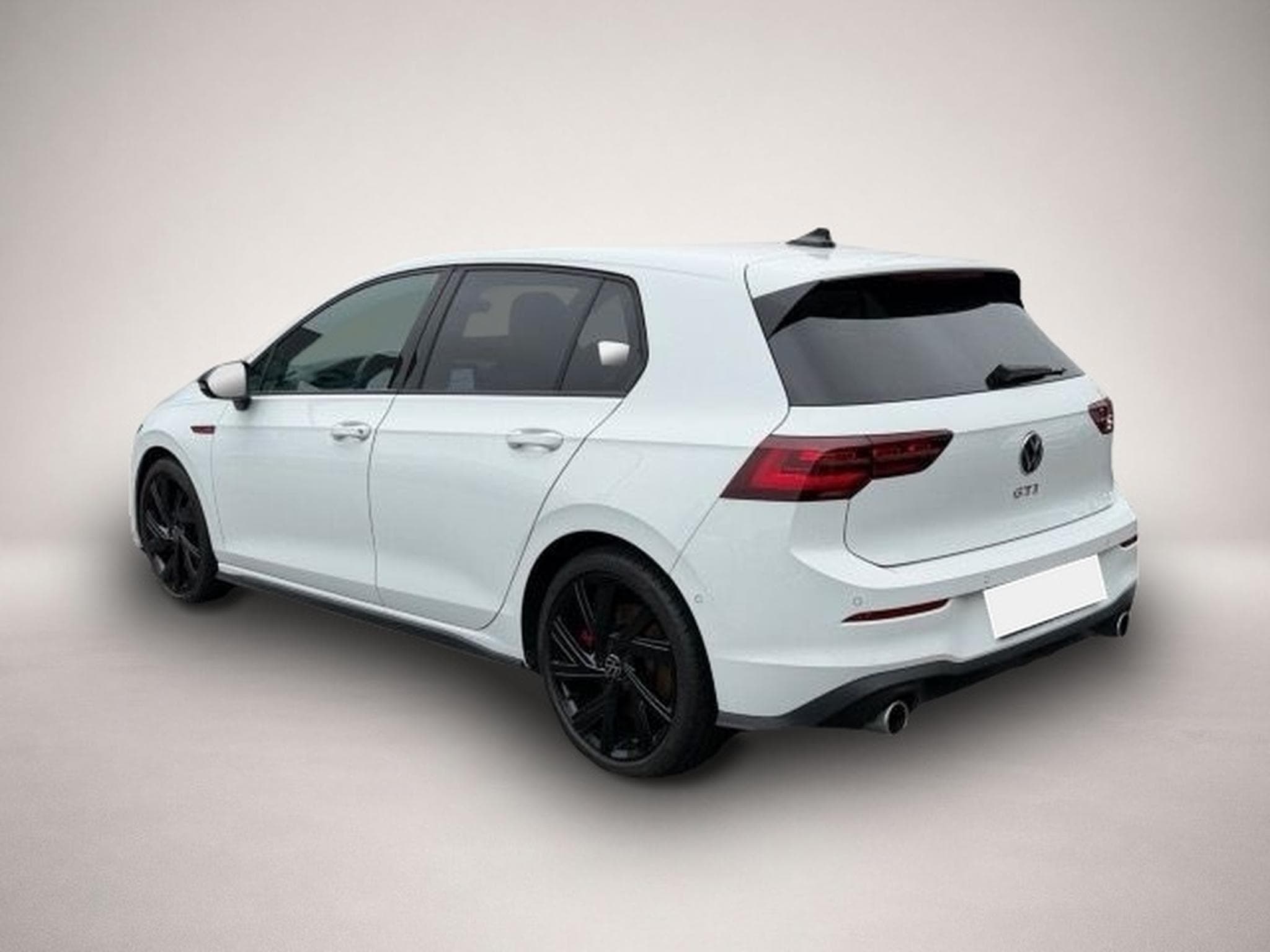 VW Golf (2023) - Photo 3