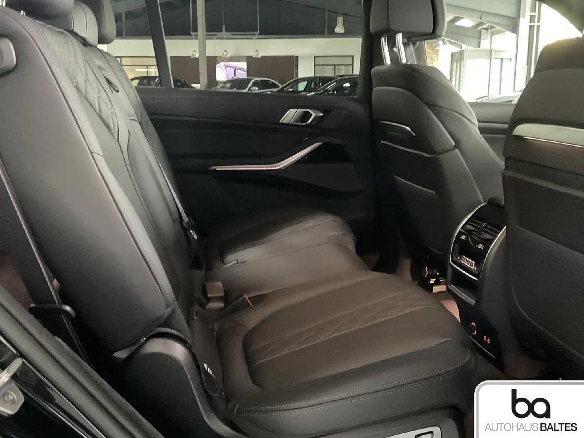 BMW X7 (2025) - Photo 8