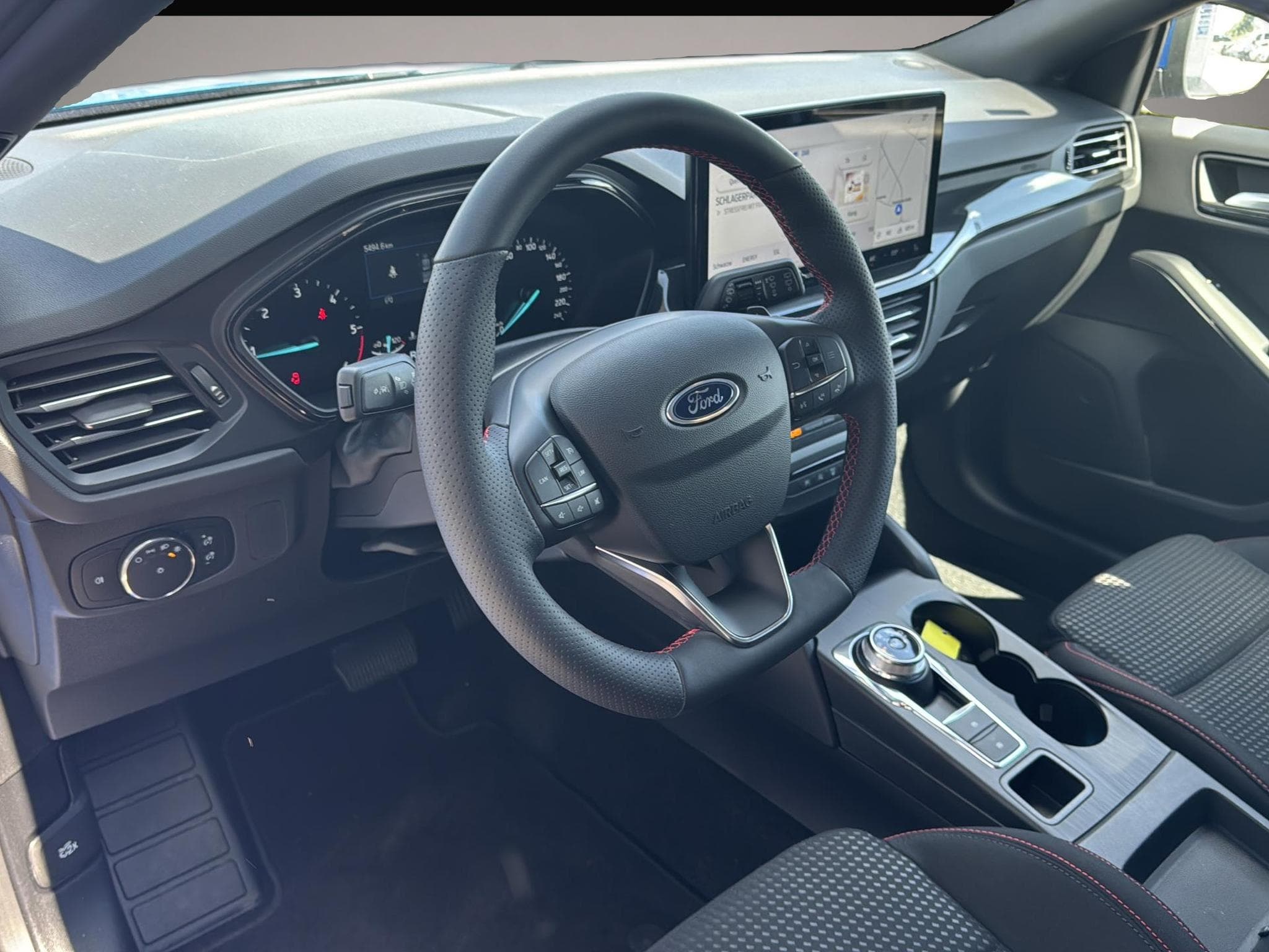 Ford Focus (2026) - Photo 8