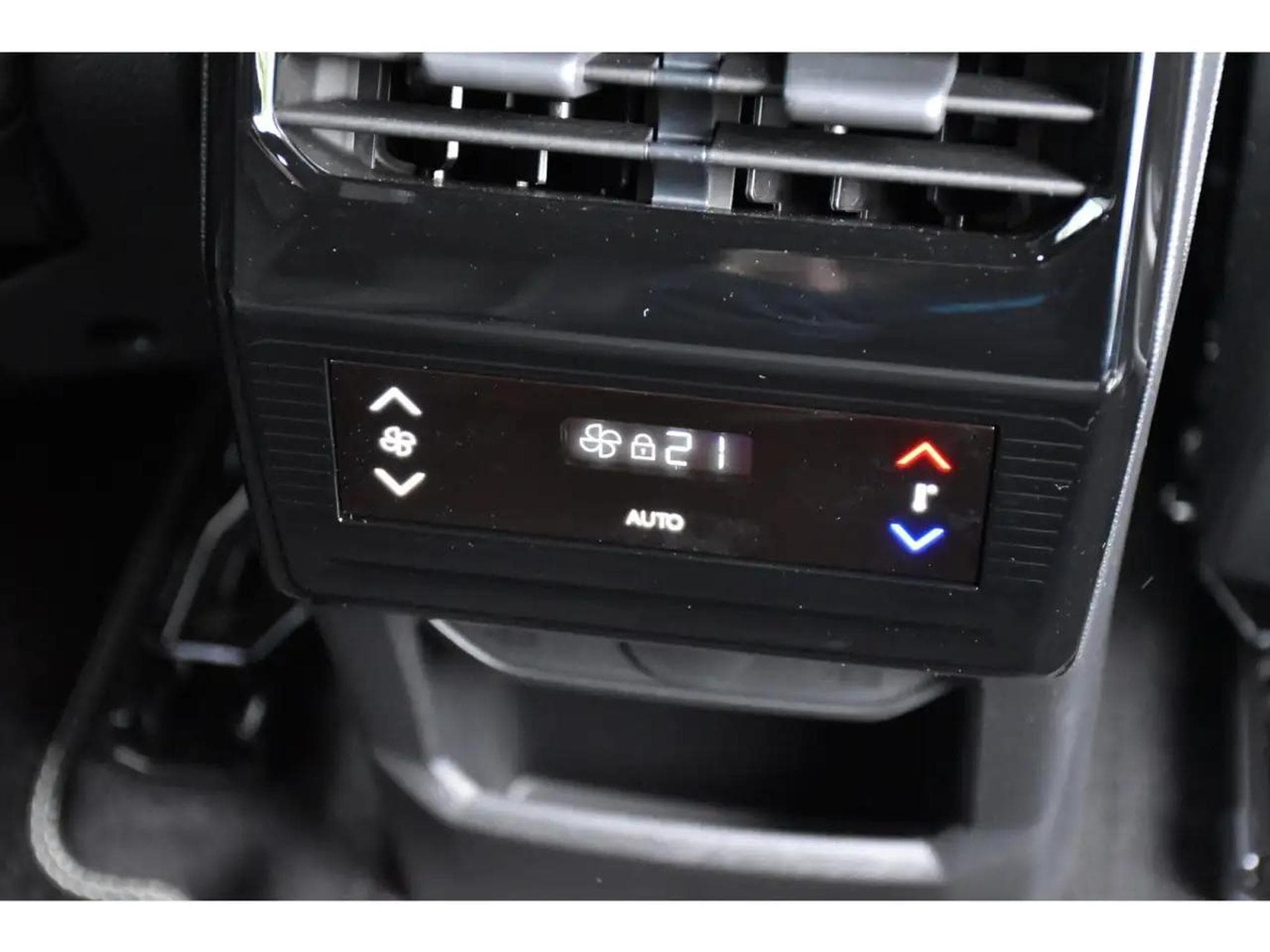 Peugeot 5008 (2026) - Photo 25