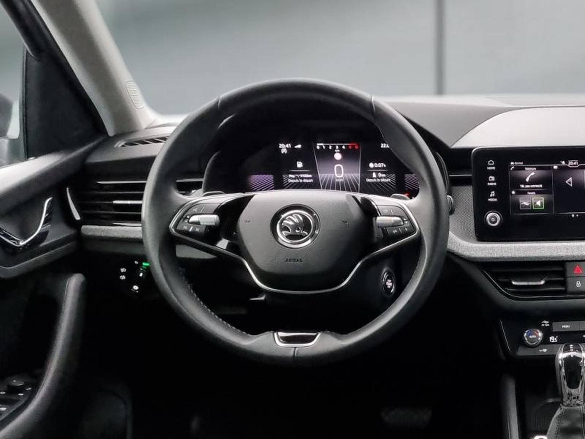 Skoda Scala -35% 1.0 TSI Evo2 116ch Selection (2025) - Photo 14