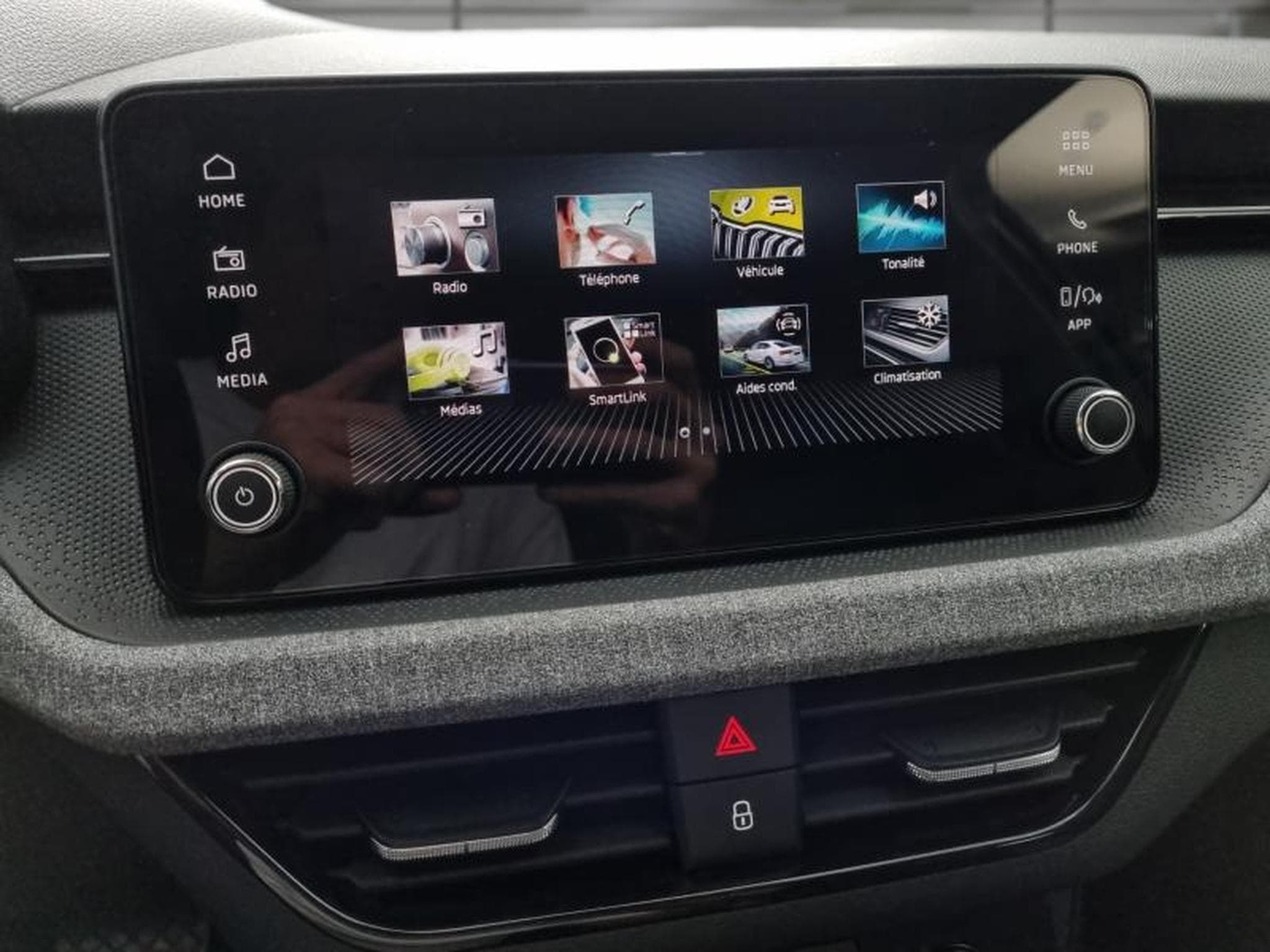 Skoda Scala -35% 1.0 TSI Evo2 116ch Selection (2025) - Photo 20