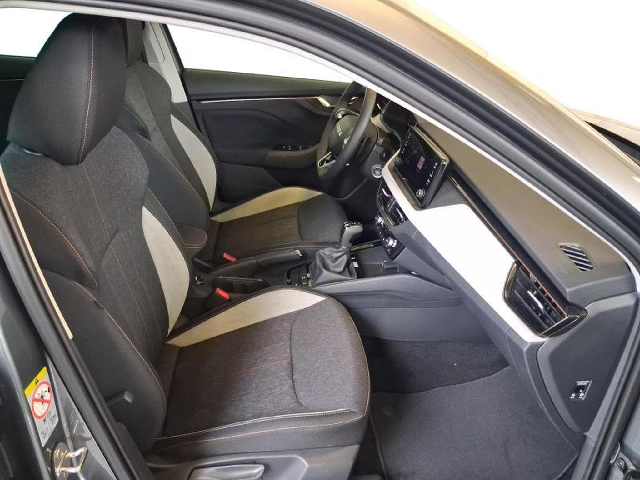 Skoda Scala Selection (2026) - Photo 12