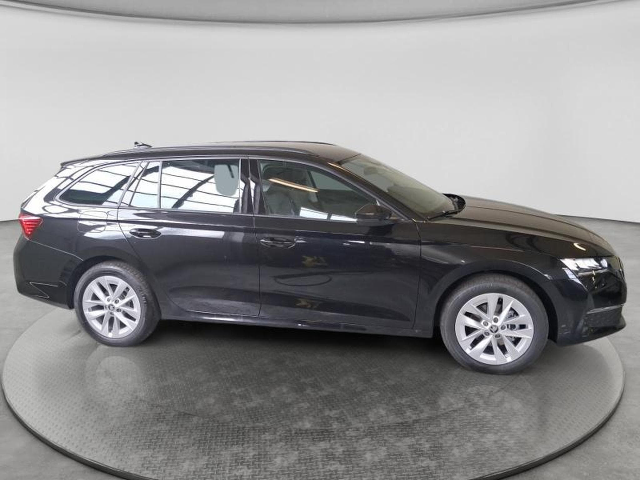 Skoda Octavia Selection (2026) - Photo 18