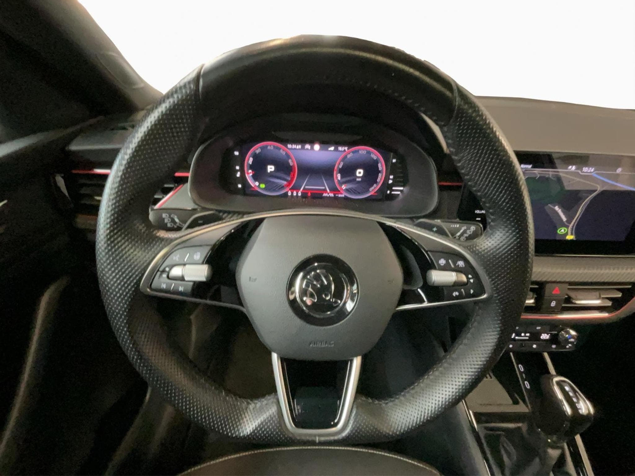 Skoda Kamiq Monte-Carlo+DSG+Pano+Navi (2024) - Photo 10