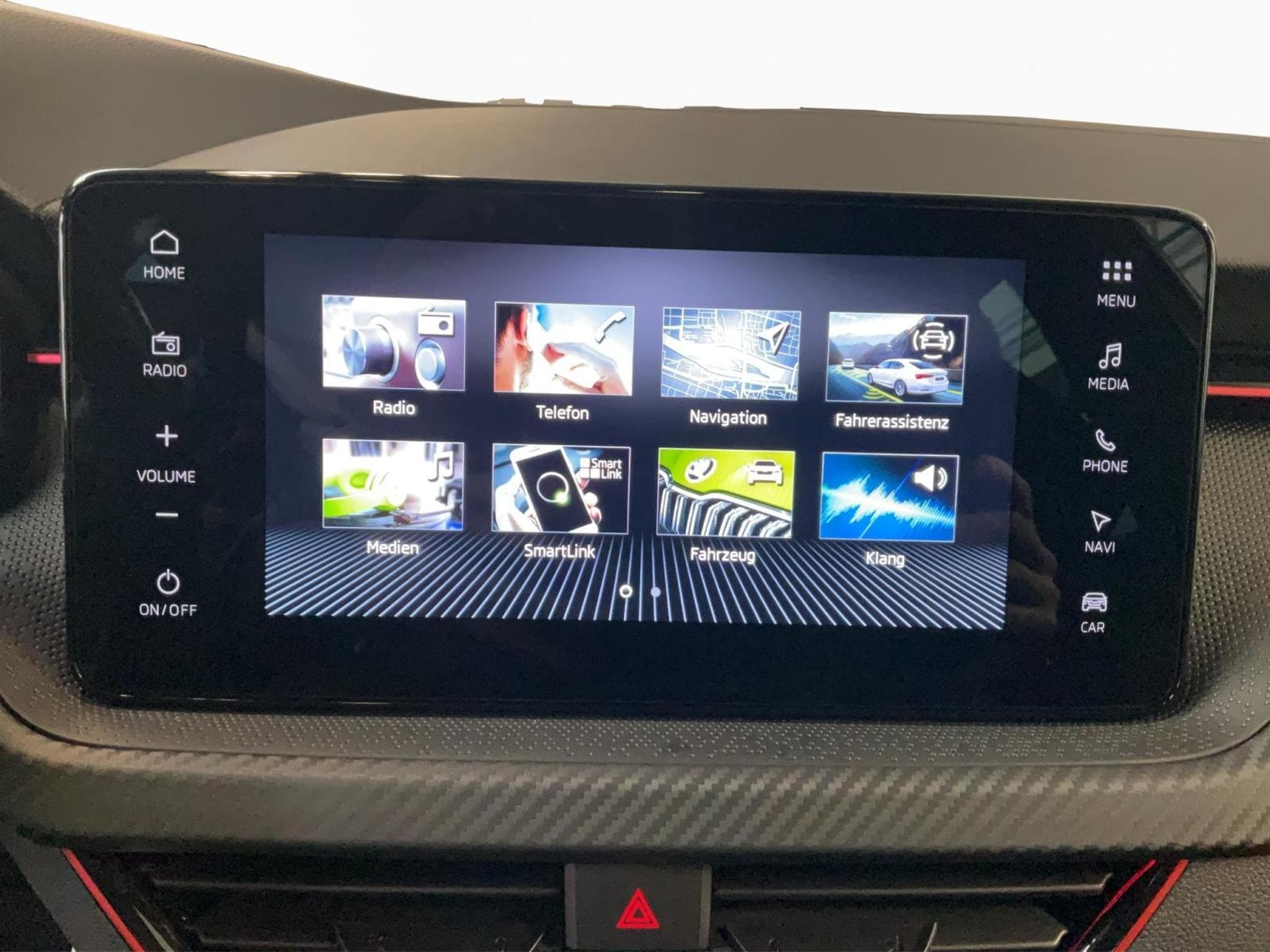 Skoda Kamiq Monte-Carlo+DSG+Pano+Navi (2024) - Photo 13