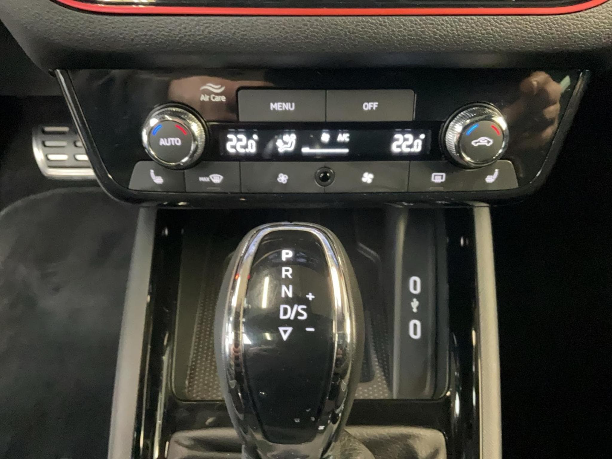 Skoda Kamiq Monte-Carlo+DSG+Pano+Navi (2024) - Photo 21