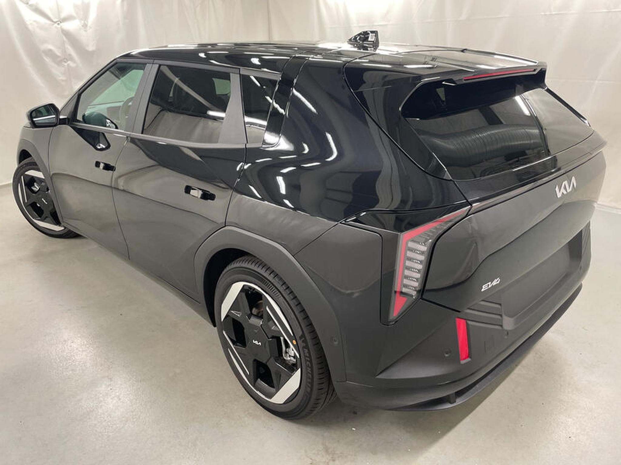 Kia EV4 Earth (2026) - Photo 4