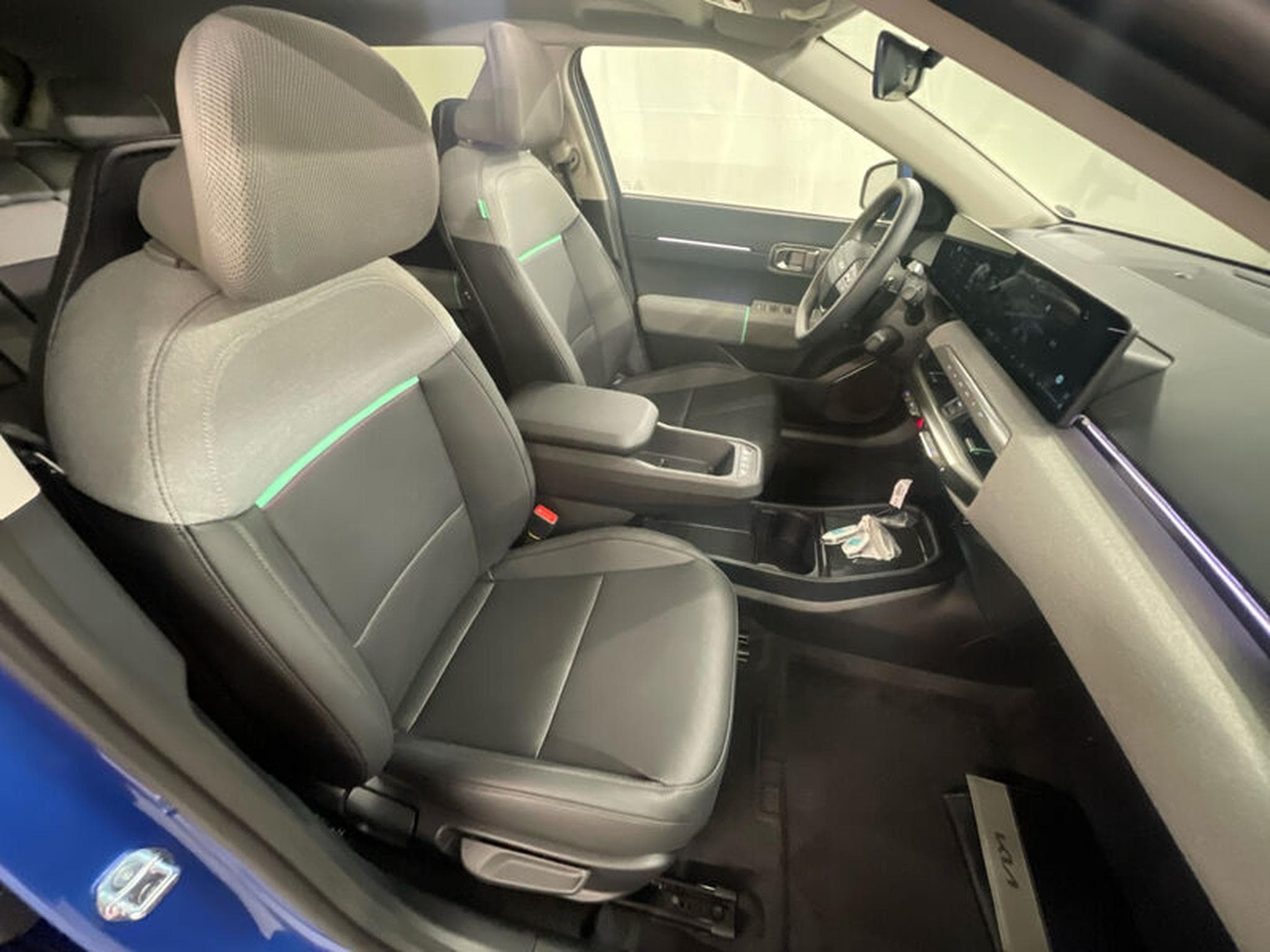 Kia EV4 Earth (2026) - Photo 17