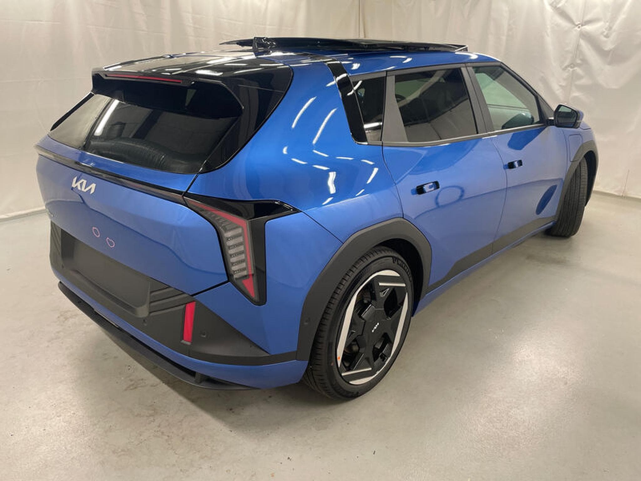 Kia EV4 Earth (2026) - Photo 3