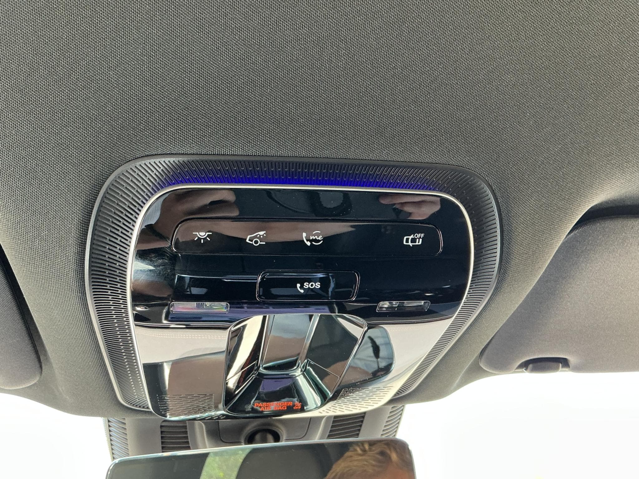 Mercedes EQE 300 Standard (2023) - Photo 17