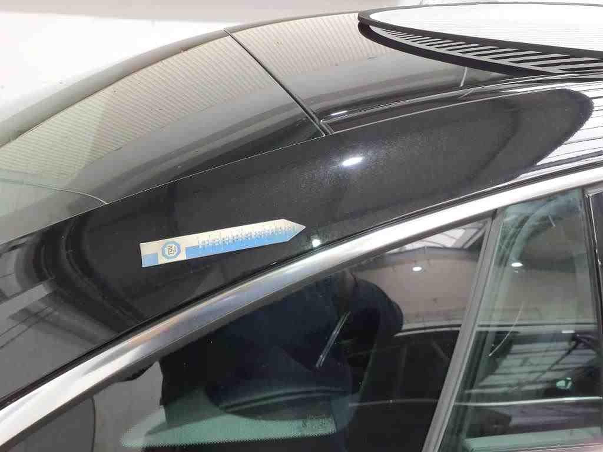 Mercedes EQE 300 Standard (2023) - Photo 20