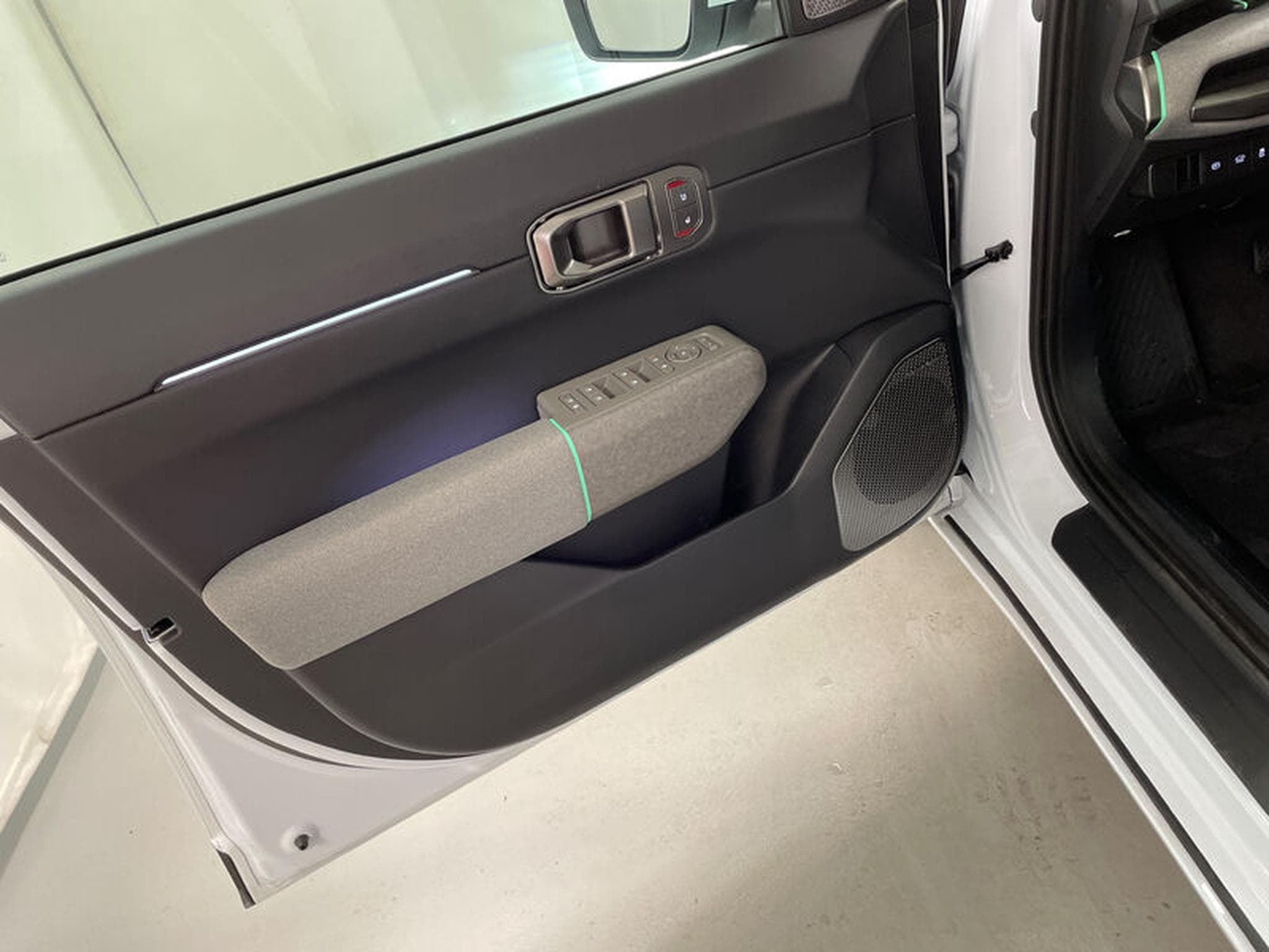 Kia EV4 Earth (2026) - Photo 16