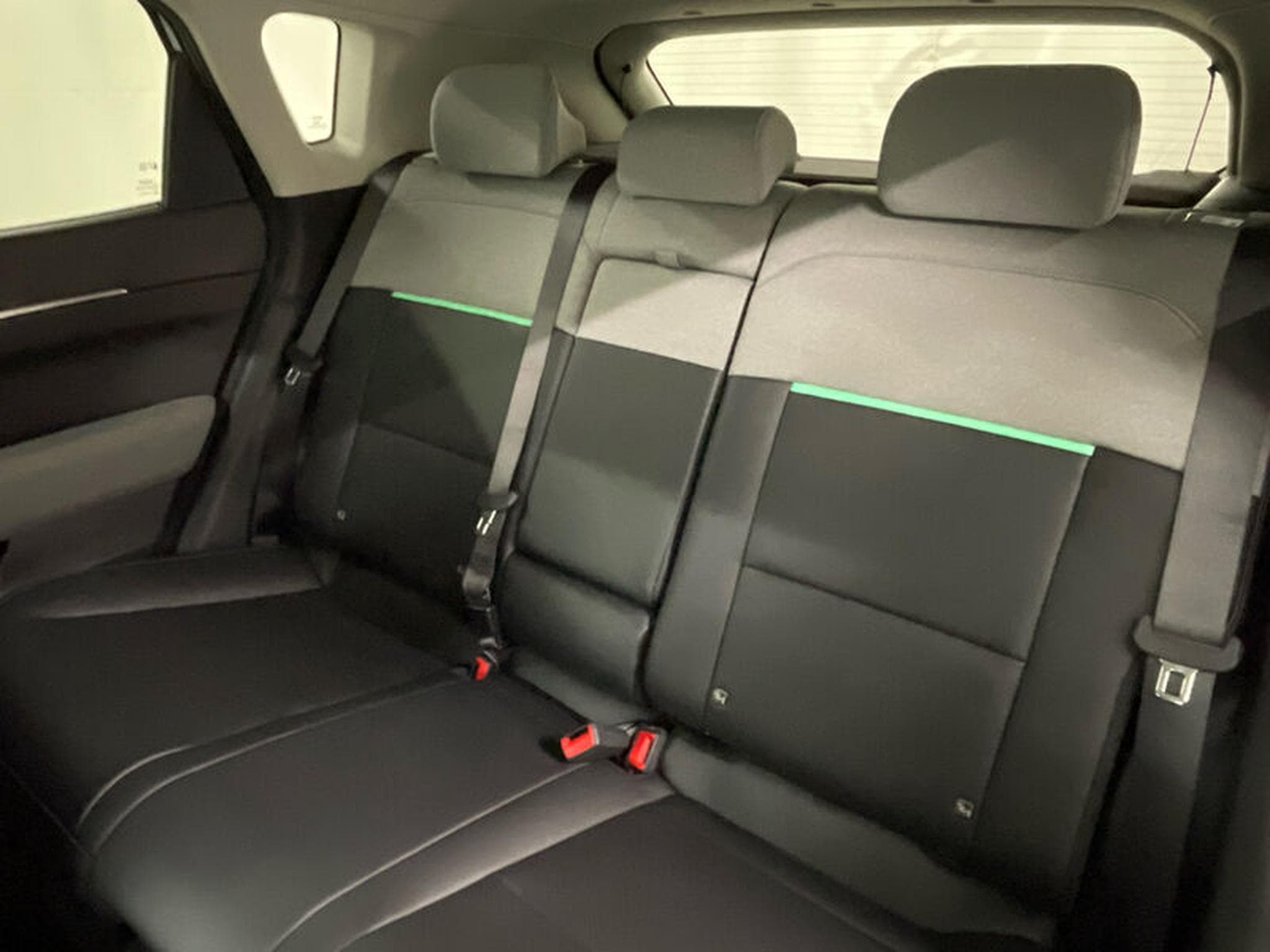 Kia EV4 Earth (2026) - Photo 19