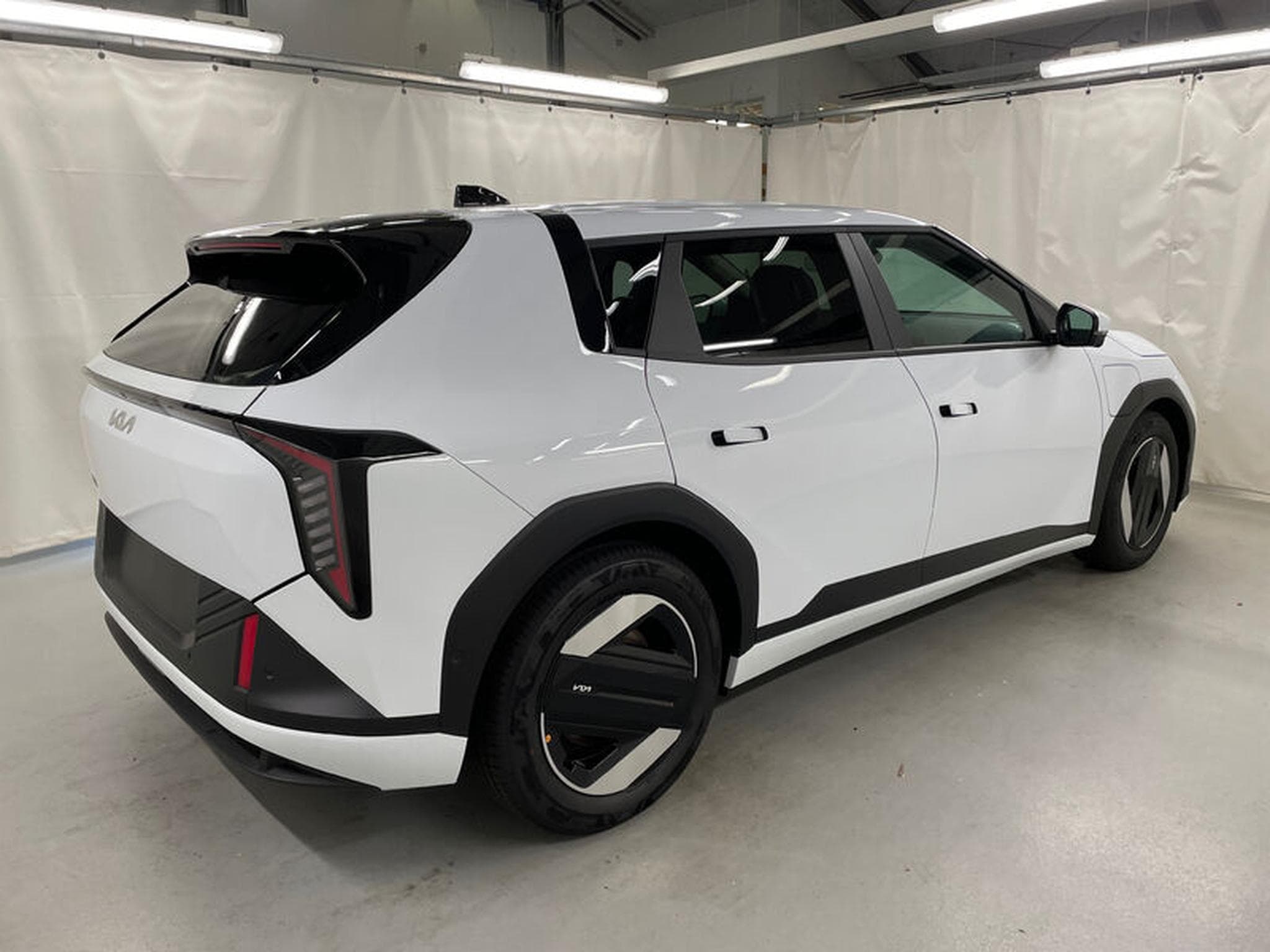 Kia EV4 Earth (2026) - Photo 3