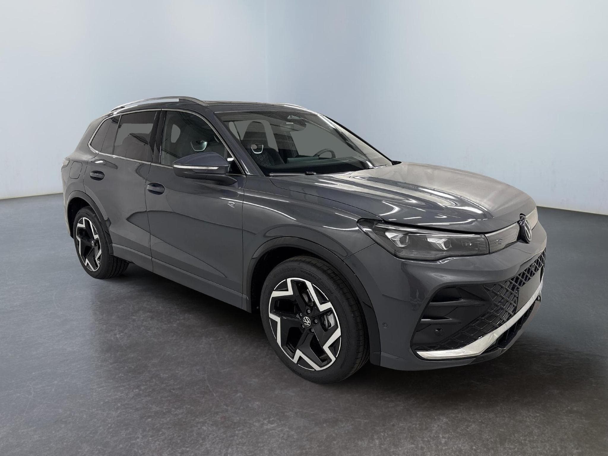 VW Tiguan R-Line (2026) - Photo 1