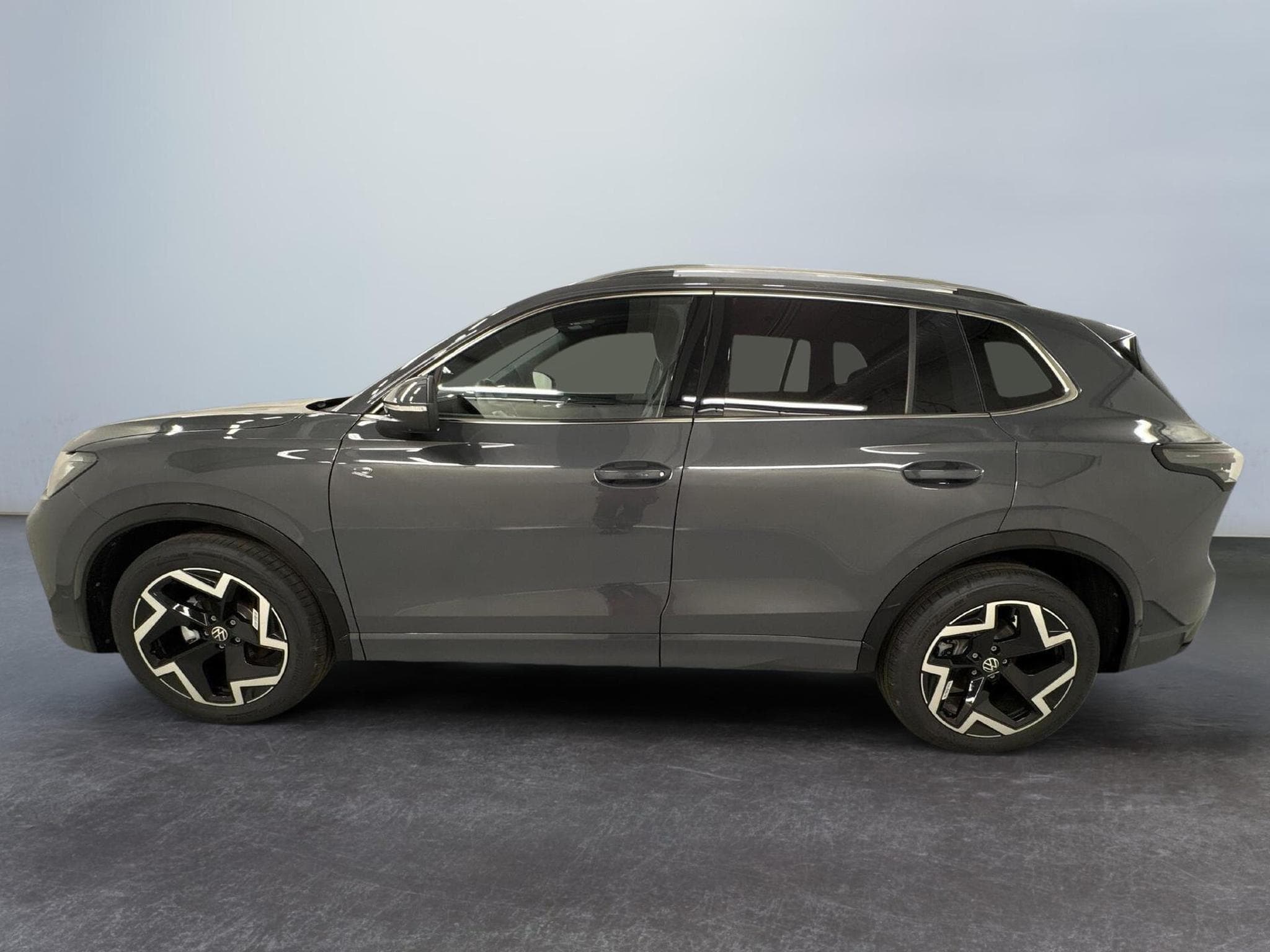 VW Tiguan R-Line (2026) - Photo 4