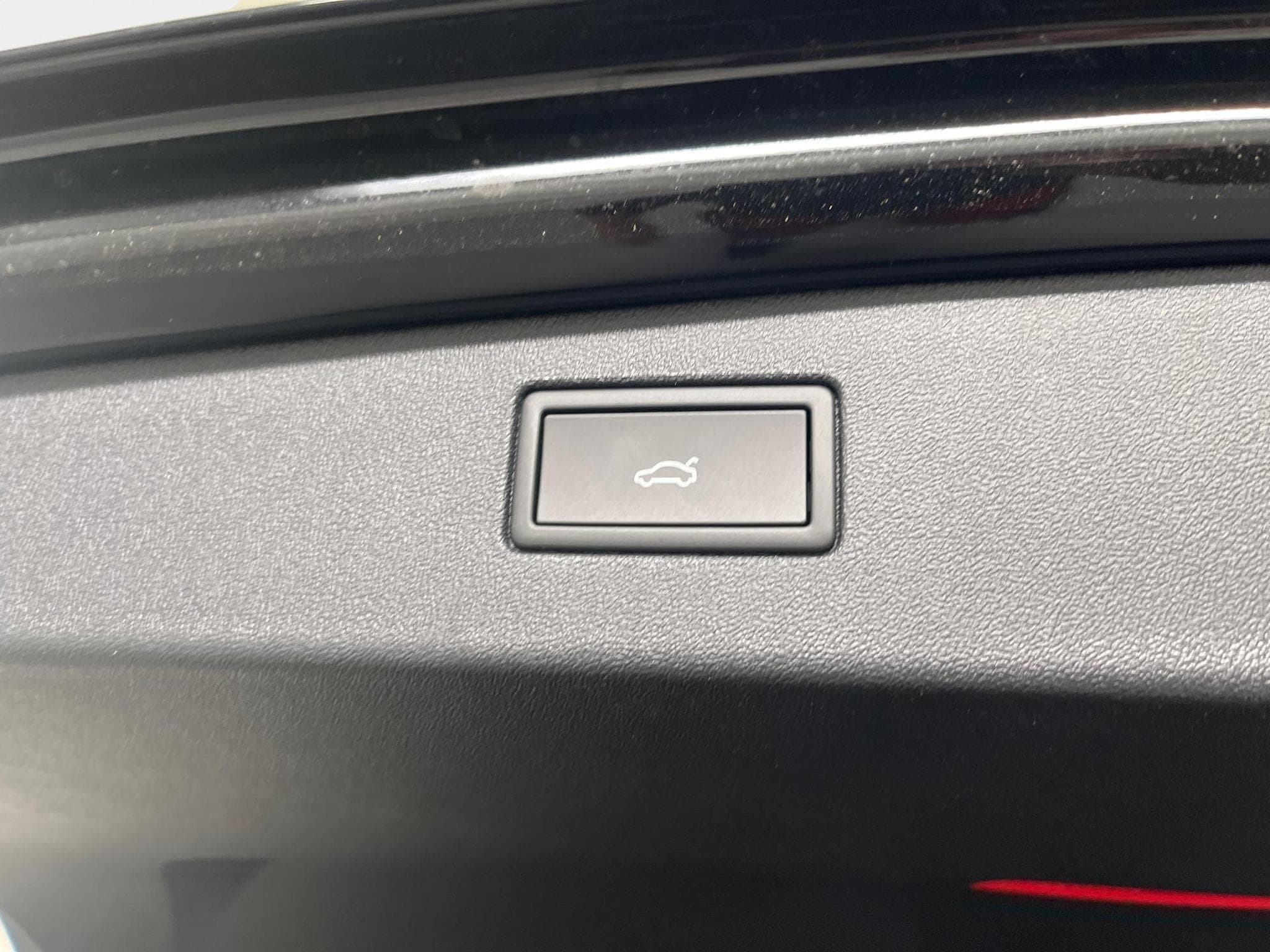 VW Tiguan R-Line (2026) - Photo 11