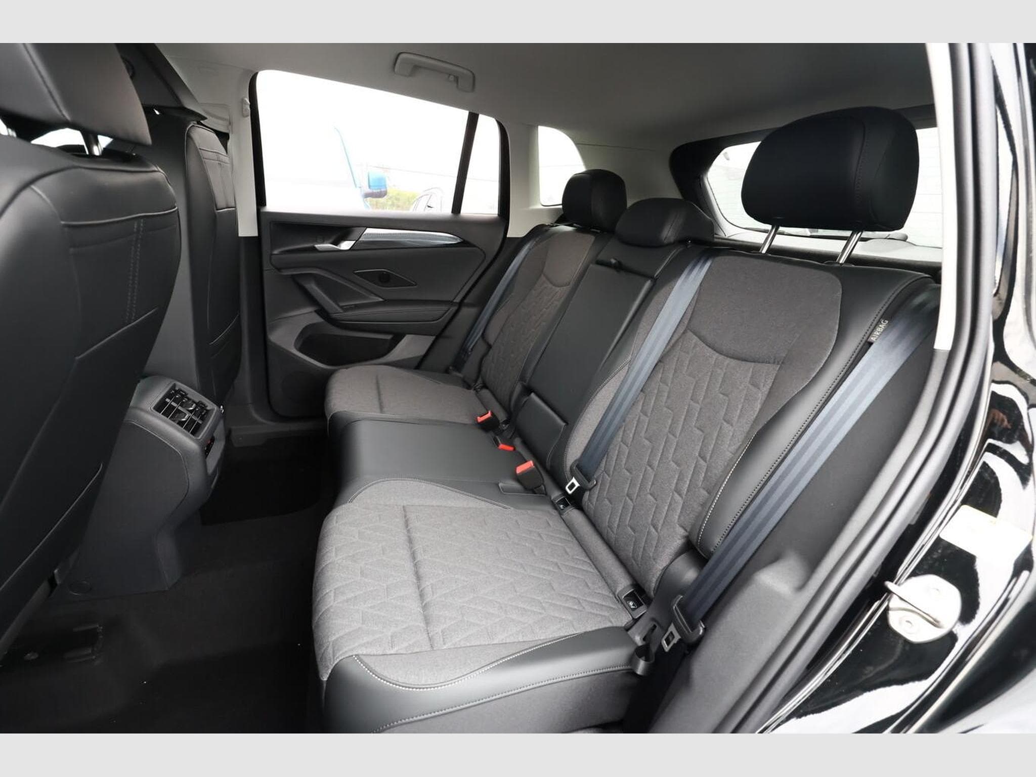 VW Tiguan DSG LED+ IQ.DRIVE (2026) - Photo 10