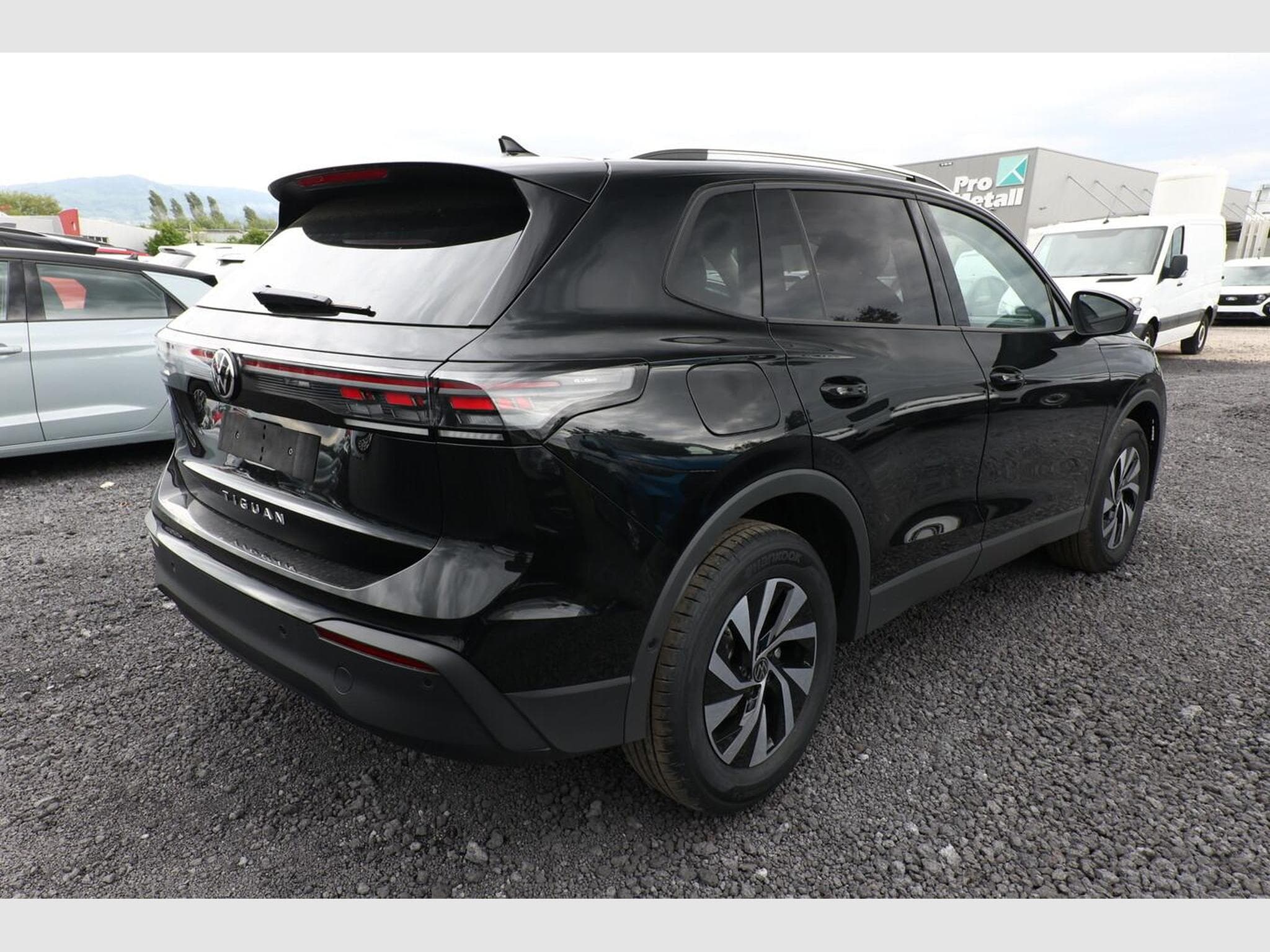 VW Tiguan DSG LED+ IQ.DRIVE (2026) - Photo 3