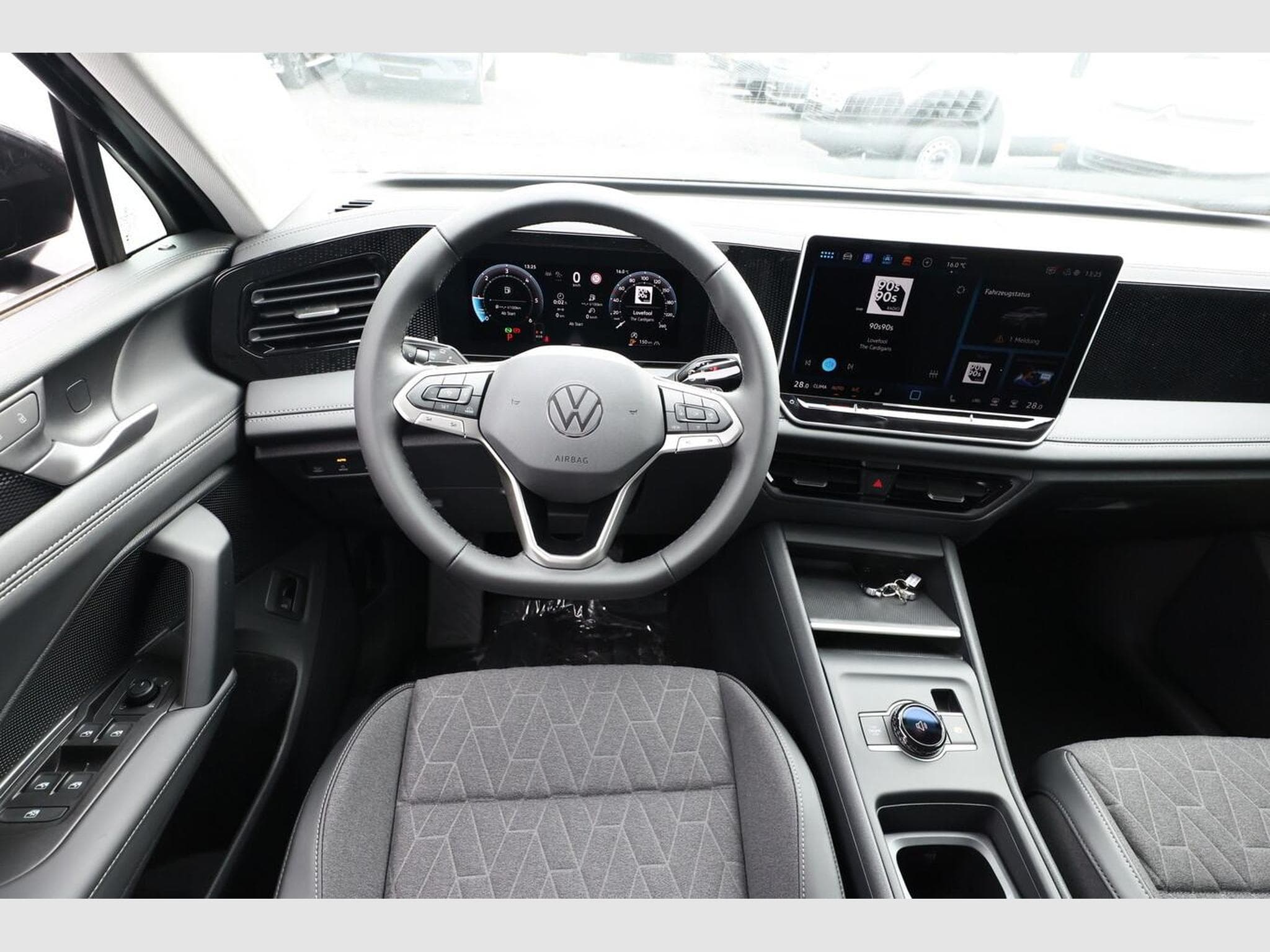 VW Tiguan DSG LED+ IQ.DRIVE (2026) - Photo 7