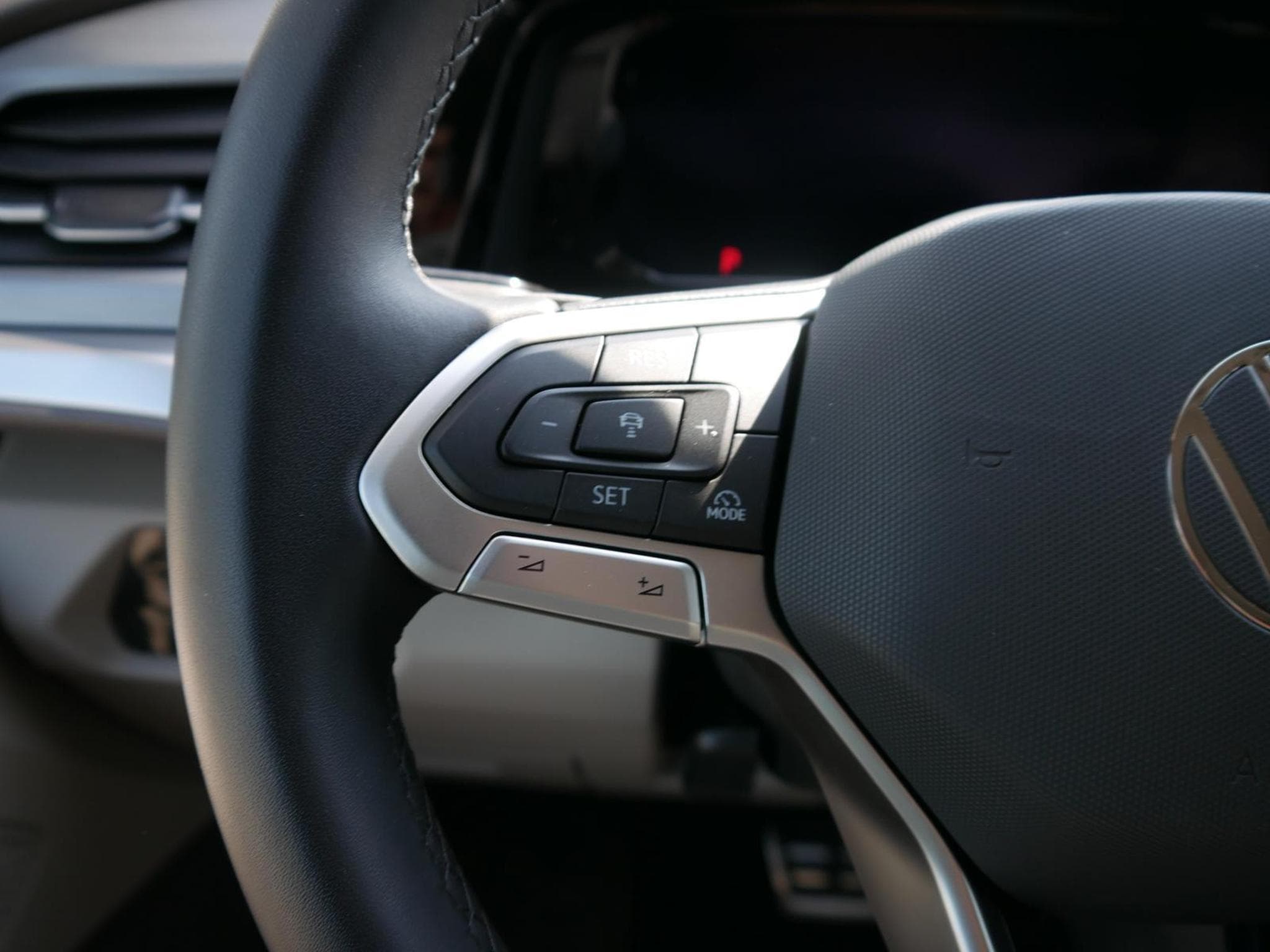 VW T7 Goal (2025) - Photo 12