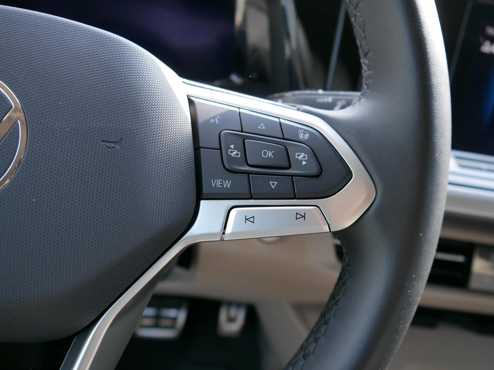 VW T7 Goal (2025) - Photo 13
